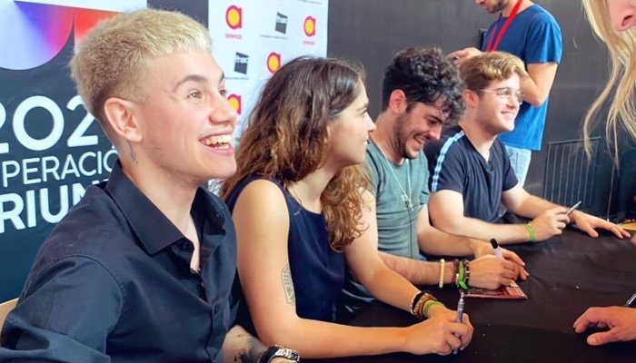 Hugo, Anaju, Rafa y Gèrard, en la firma de discos de 'OT 2020'en Barcelona