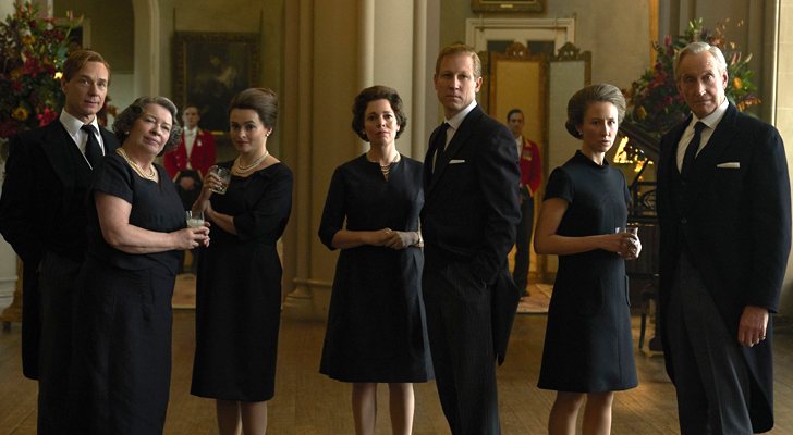 La familia real británica en la tercera temporada de 'The Crown'