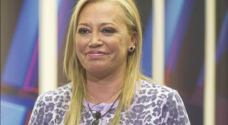 Belén Esteban conecta con 'Sábado deluxe' para explicar su situación