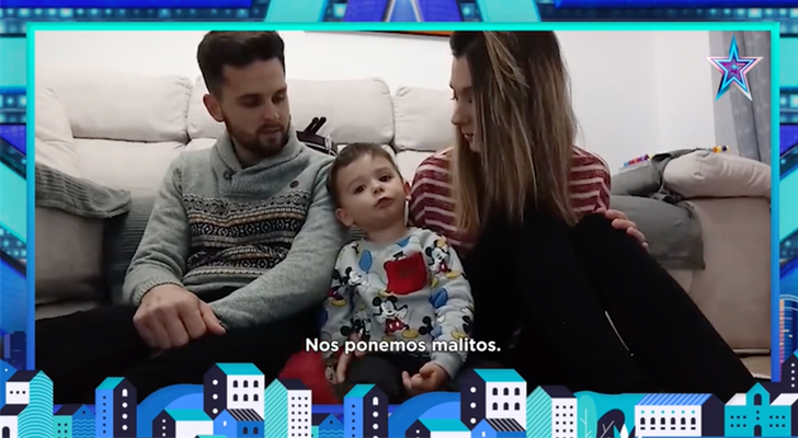 Hugo Molina y sus padres