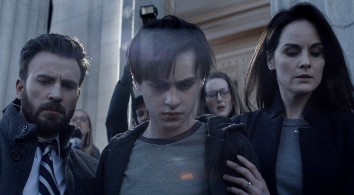 Chris Evans, Jaeden Martell y Michelle Dockery en 'Defending Jacob'