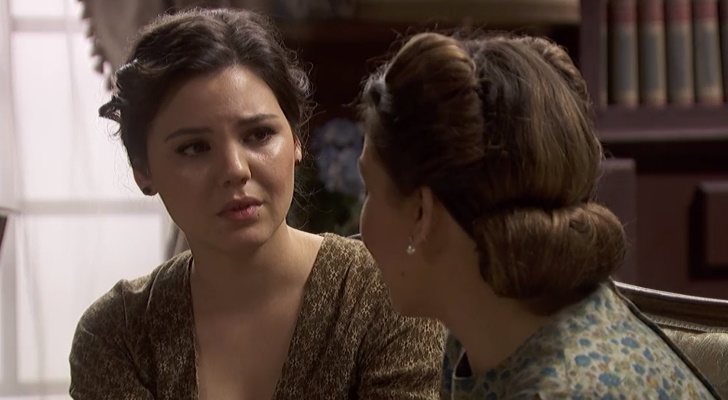 Paula Ballesteros y Sandra Cervera en &#39;El secreto de Puente Viejo&#39;