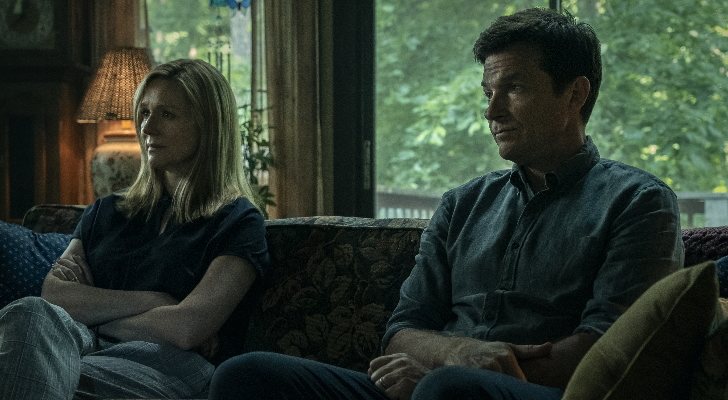 Laura Linney y Jason Bateman en 'Ozark'