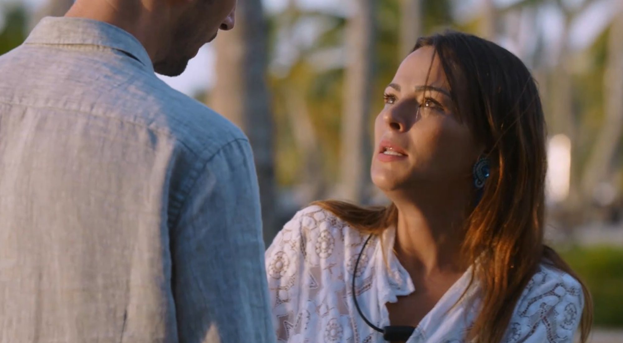 Marta Peñate, desesperada, pide explicaciones a su novio Lester en 'La isla de las tentaciones 2'