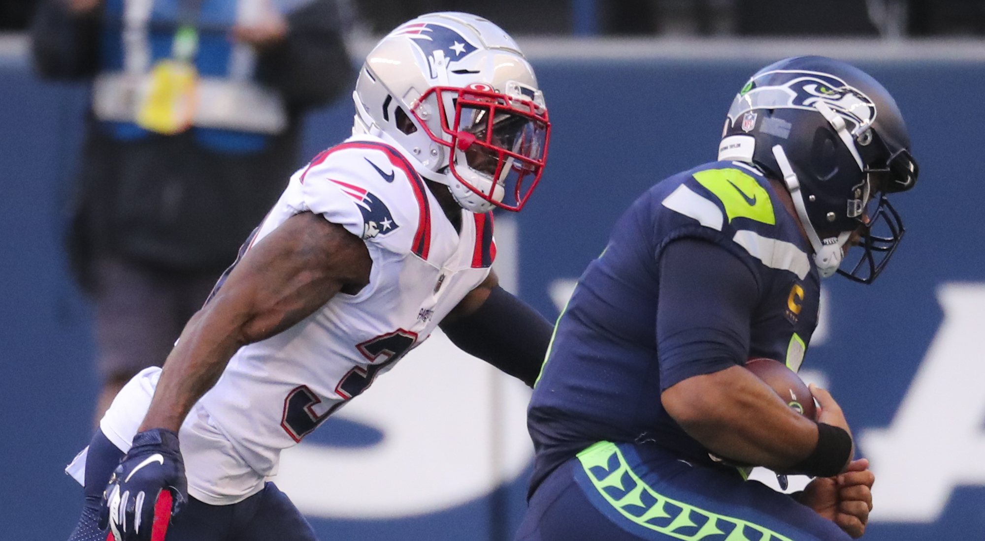 El partido entre New England y Seattle arrasa en la noche de los Emmy 2020