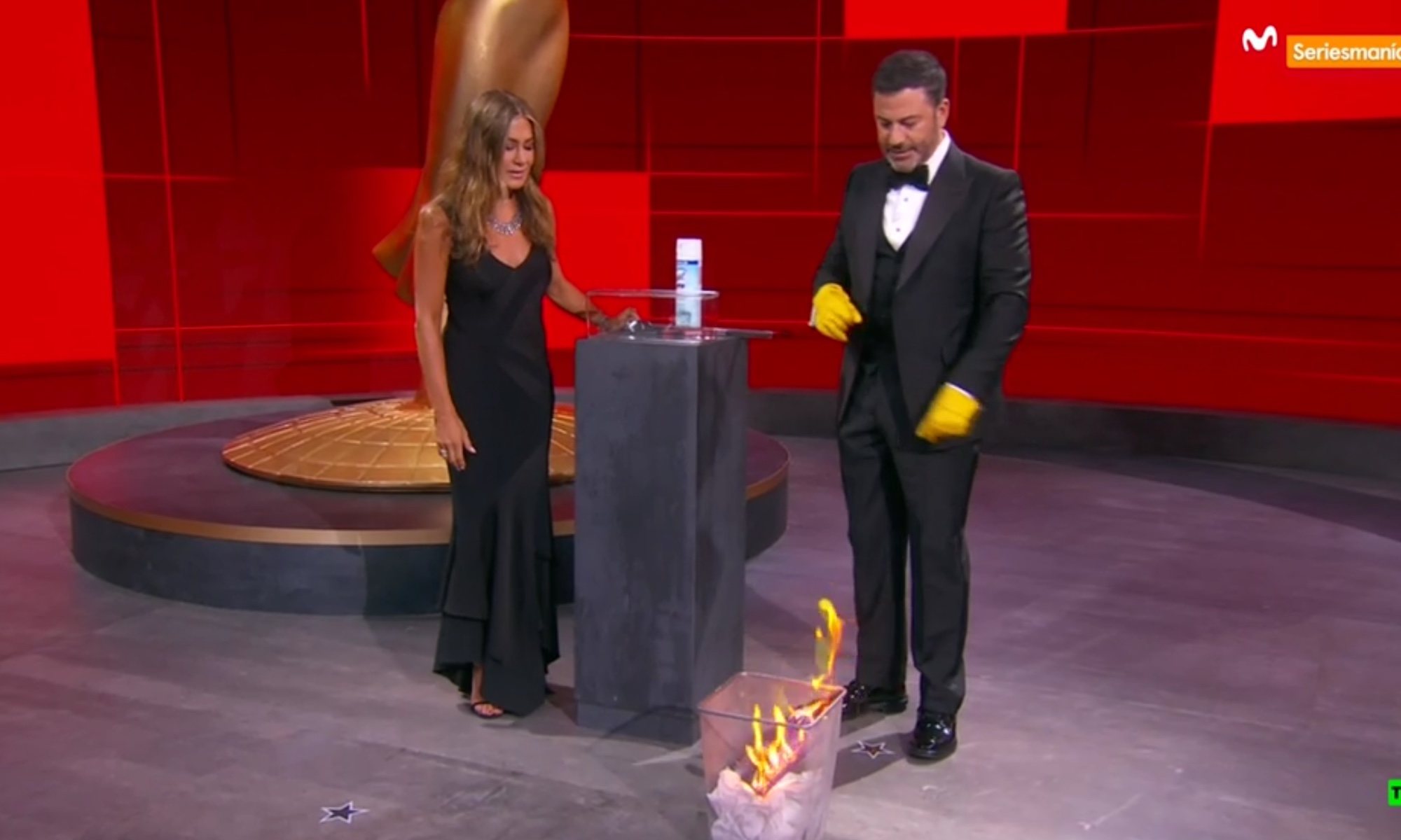 Jennifer Aniston y Jimmy Kimmel protagonizan uno de los momentazos de los Emmy 2020