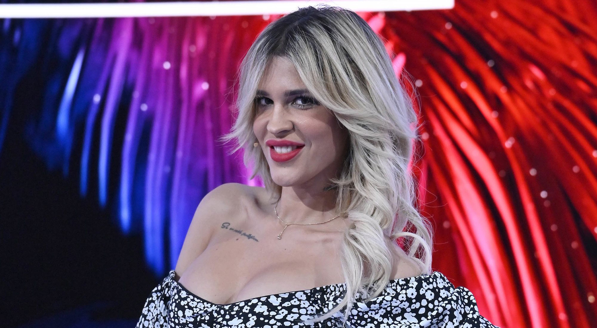 Ylenia, colaboradora habitual en programas de Mediaset España, acusada de tratar mal a sus fans