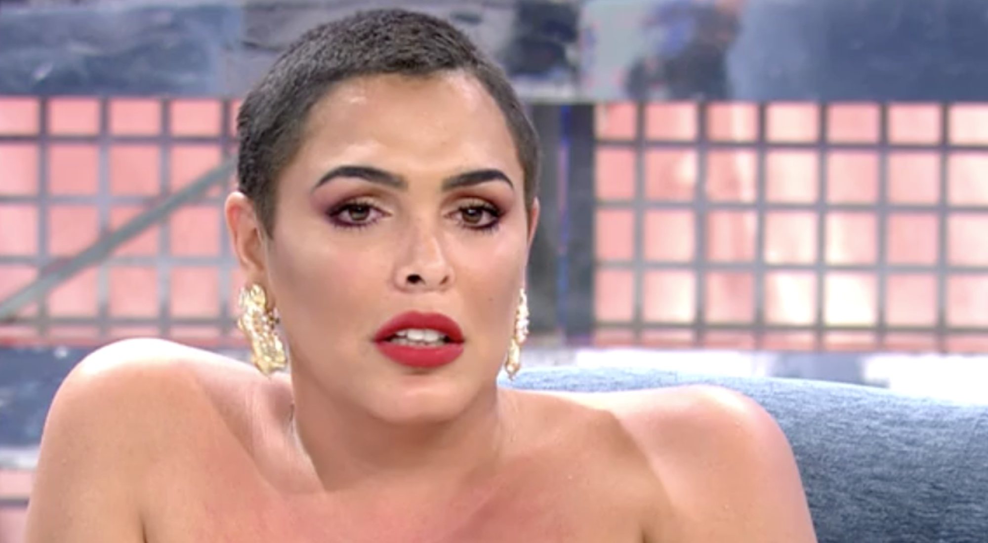 Amor Romeira se sentó en 'Sábado Deluxe'