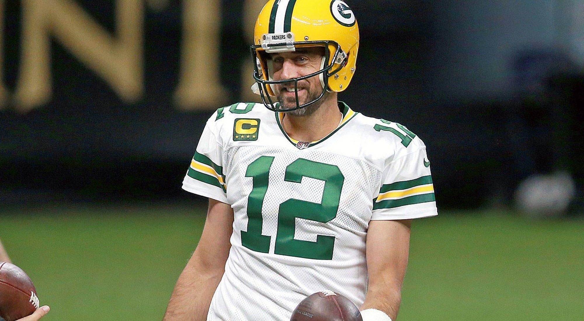 Partido de fútbol entre Green Bay y New Orleans