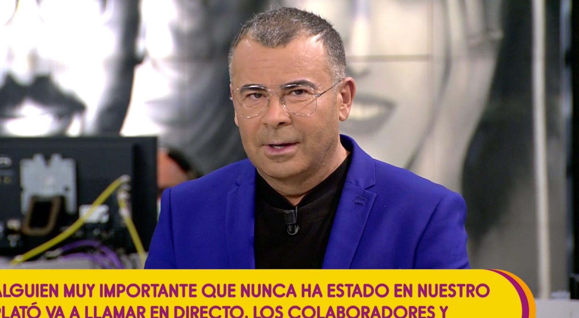 Jorge Javier Vázquez, sorprendido por Raffaella Carrà en 'Sálvame'