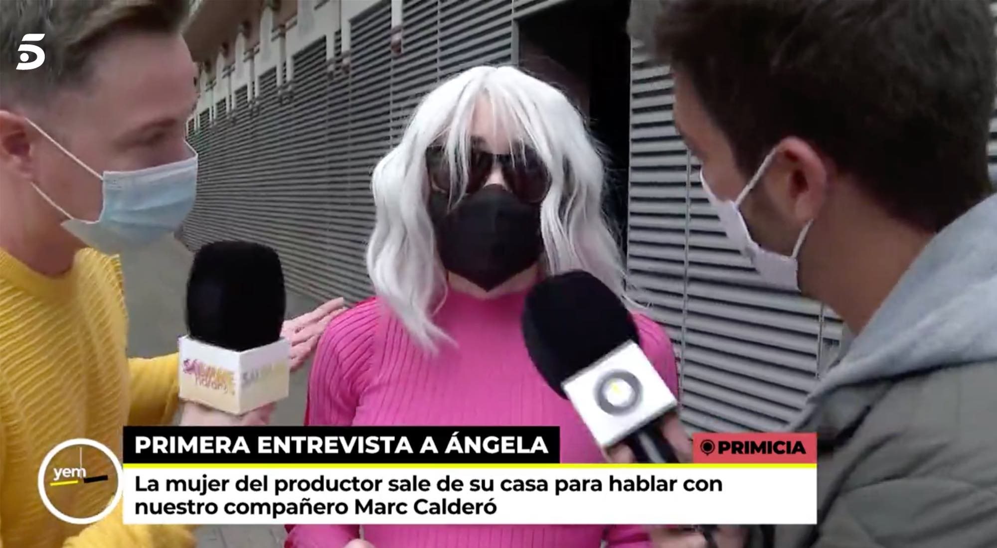 Ángela Dobrowolski junto a Raúl Triguero y Marc Calderó