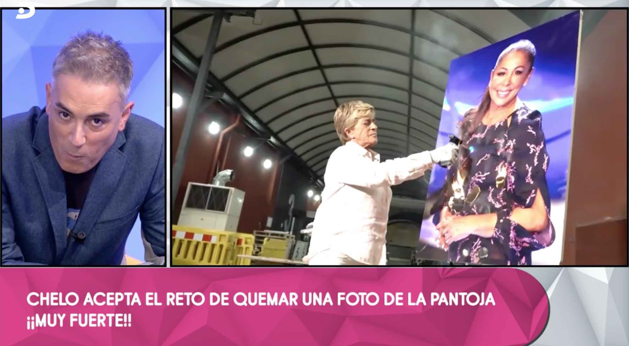 Chelo García-Cortés quema una foto de Isabel Pantoja en &#39;Sálvame&#39;