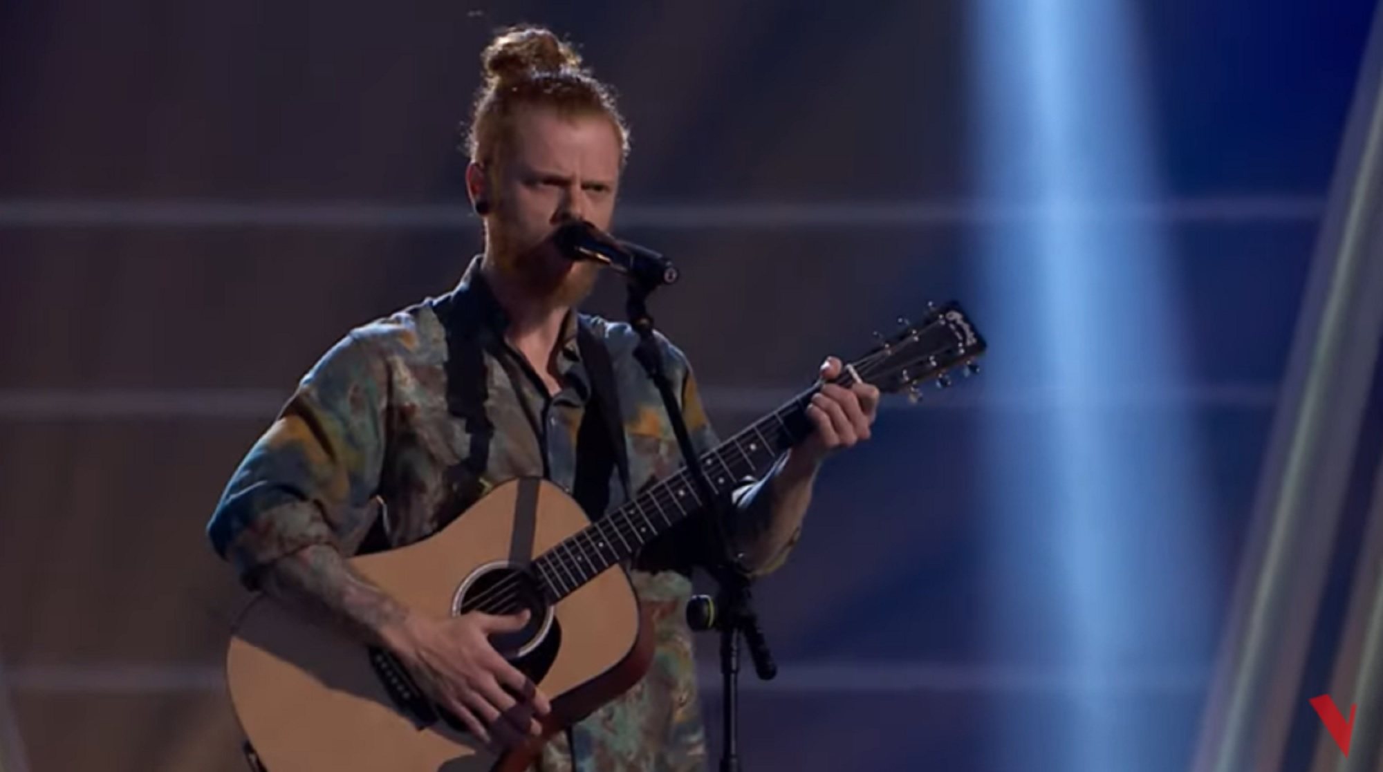 Curricé, del equipo de Antonio Orozco, cantó "Leave a Light On" en los asaltos de 'La Voz'