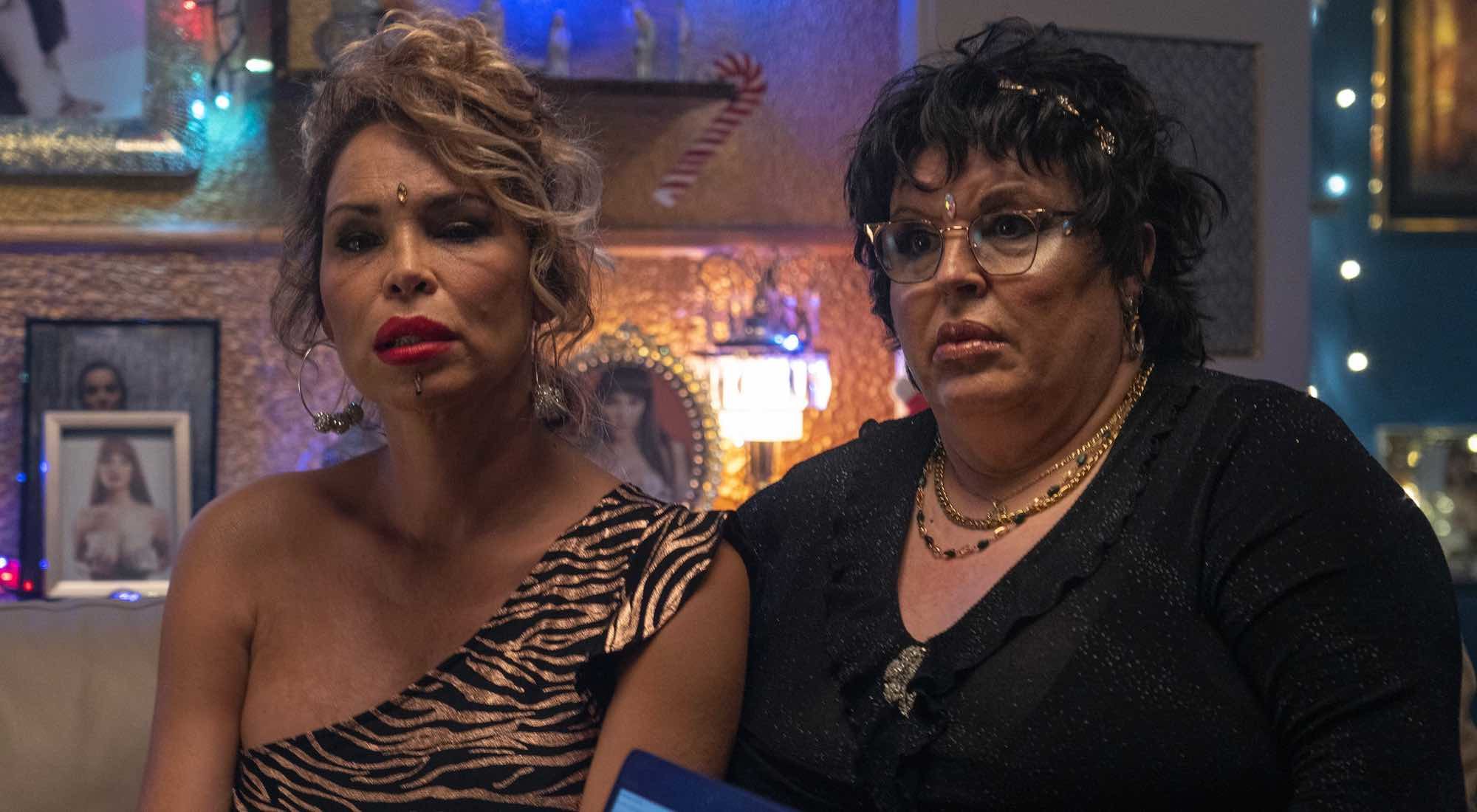 Isabel Torres y Paca la Piraña