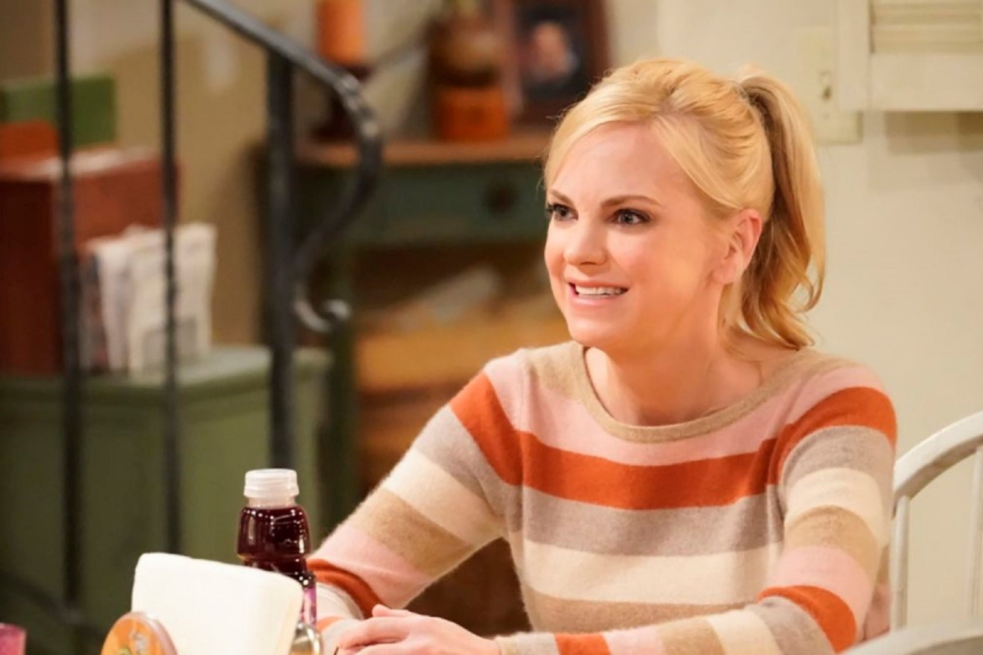 Anna Faris ya no interpreta a Christy Plunkett en la temporada 8 de 'Mom'