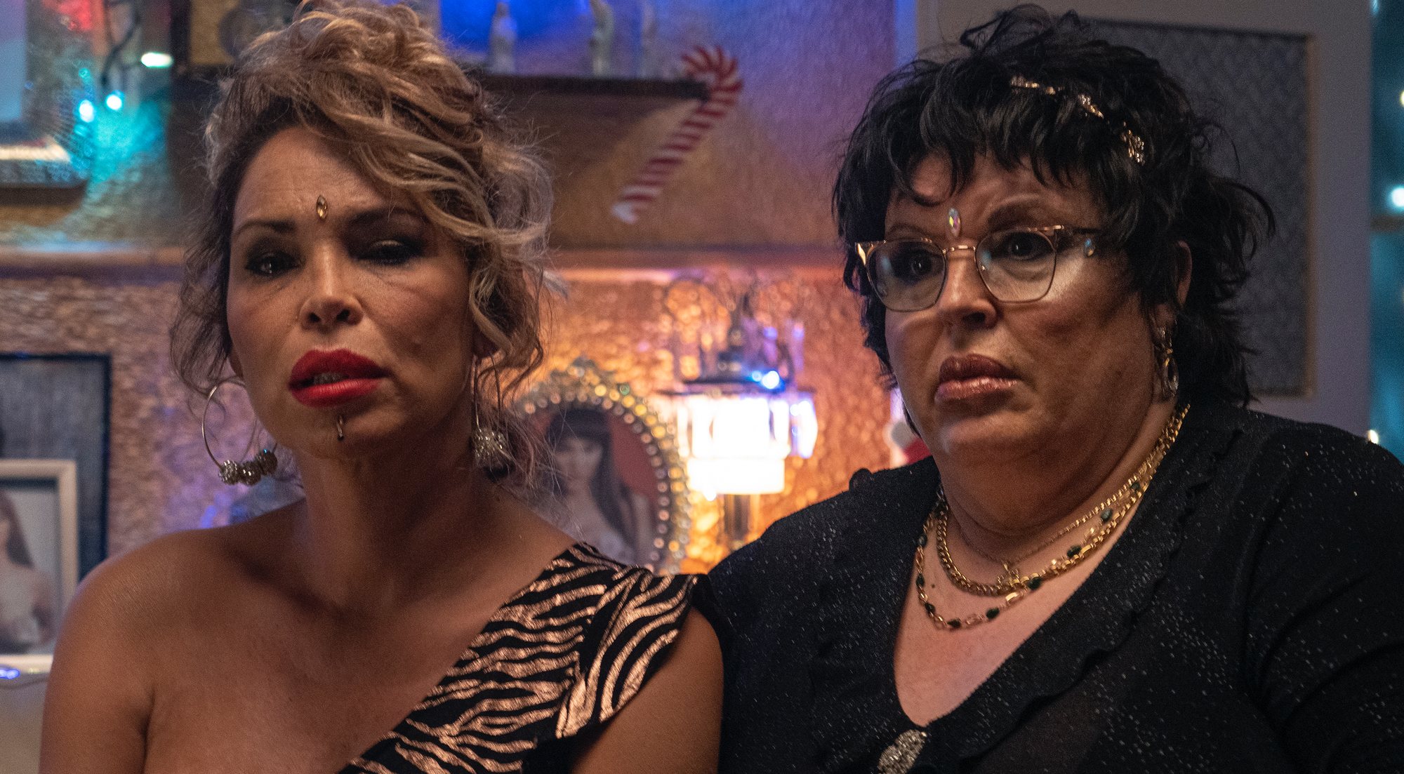 Isabel Torres y Paca la Piraña en &#39;Veneno&#39;