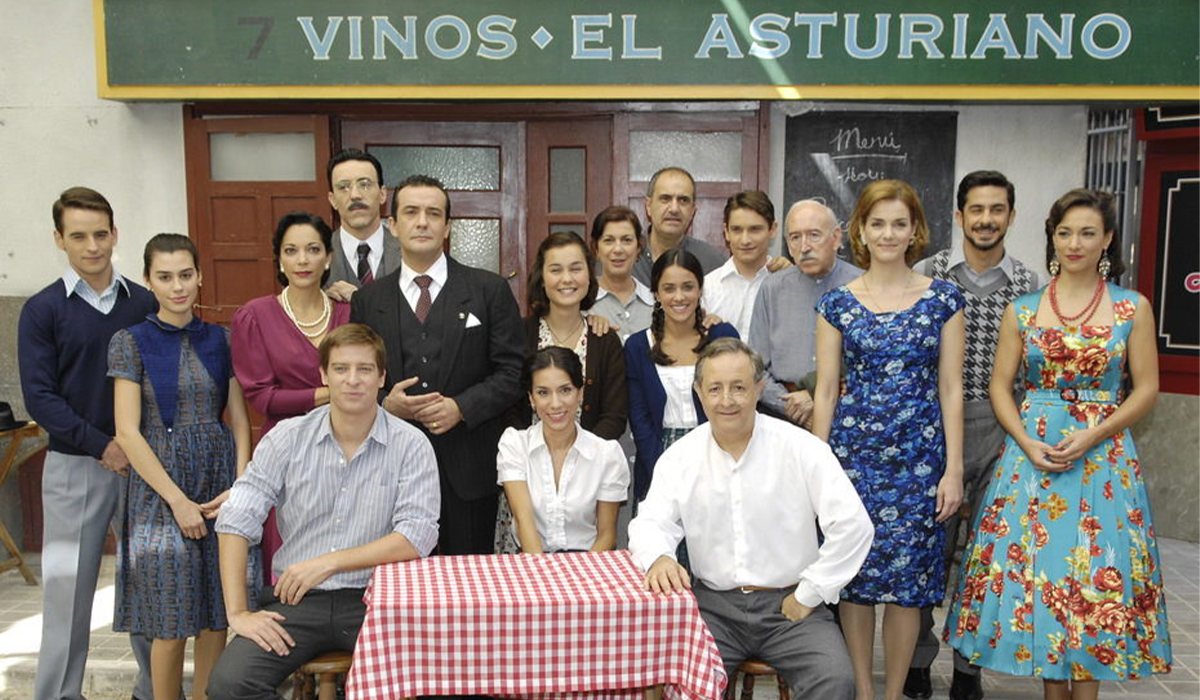 Protagonistas de &#39;Amar en tiempos revueltos&#39; en la sexta temporada