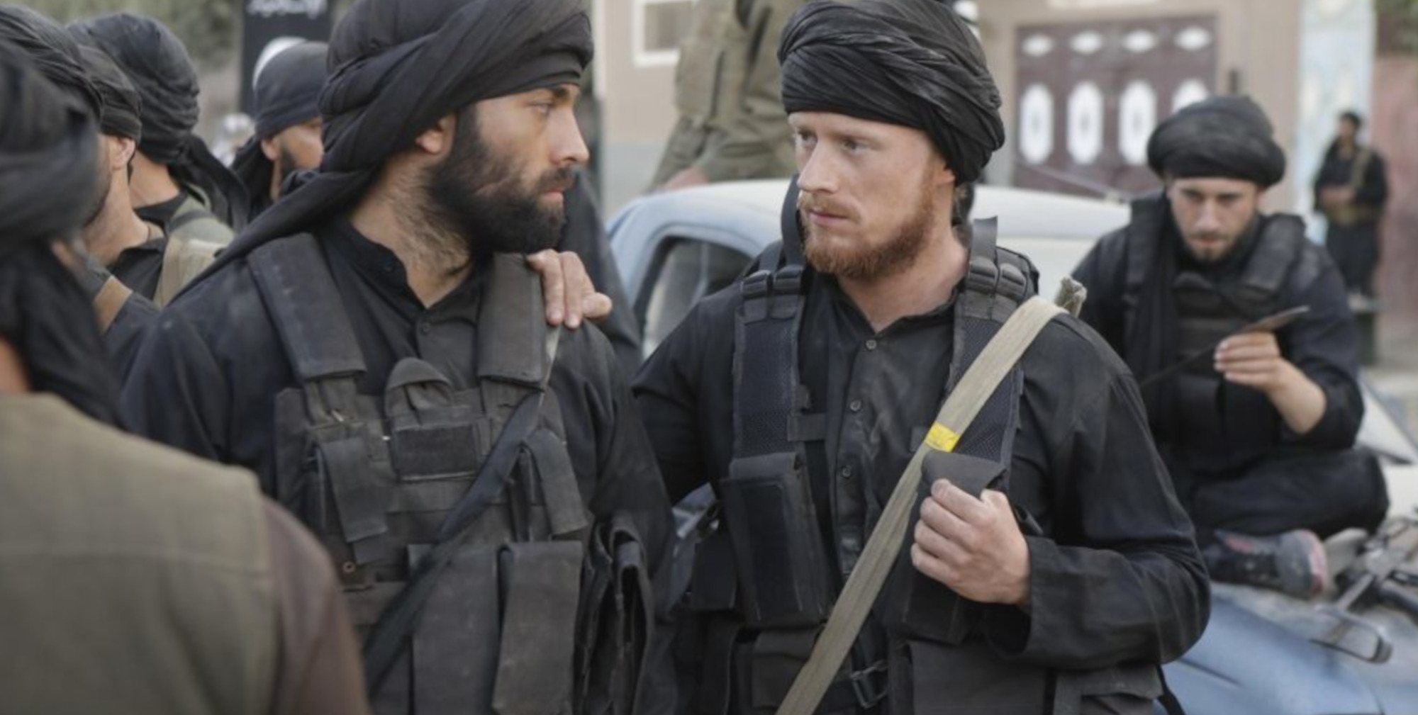 James Kirshna Floyd y Dean Ridge son dos amigos pertenecientes al ISIS en 'No Man's Land'
