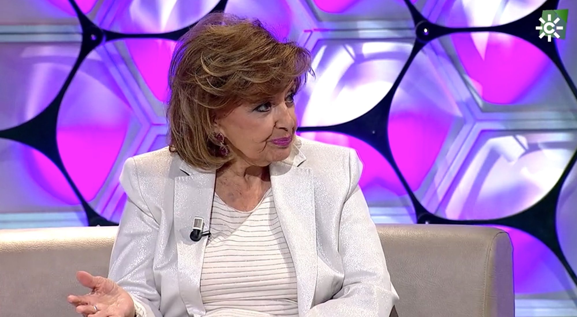 María Teresa Campos lanza una pulla a 'Sálvame' durante su entrevista con Toñi Moreno en 'Un año de tu vida'