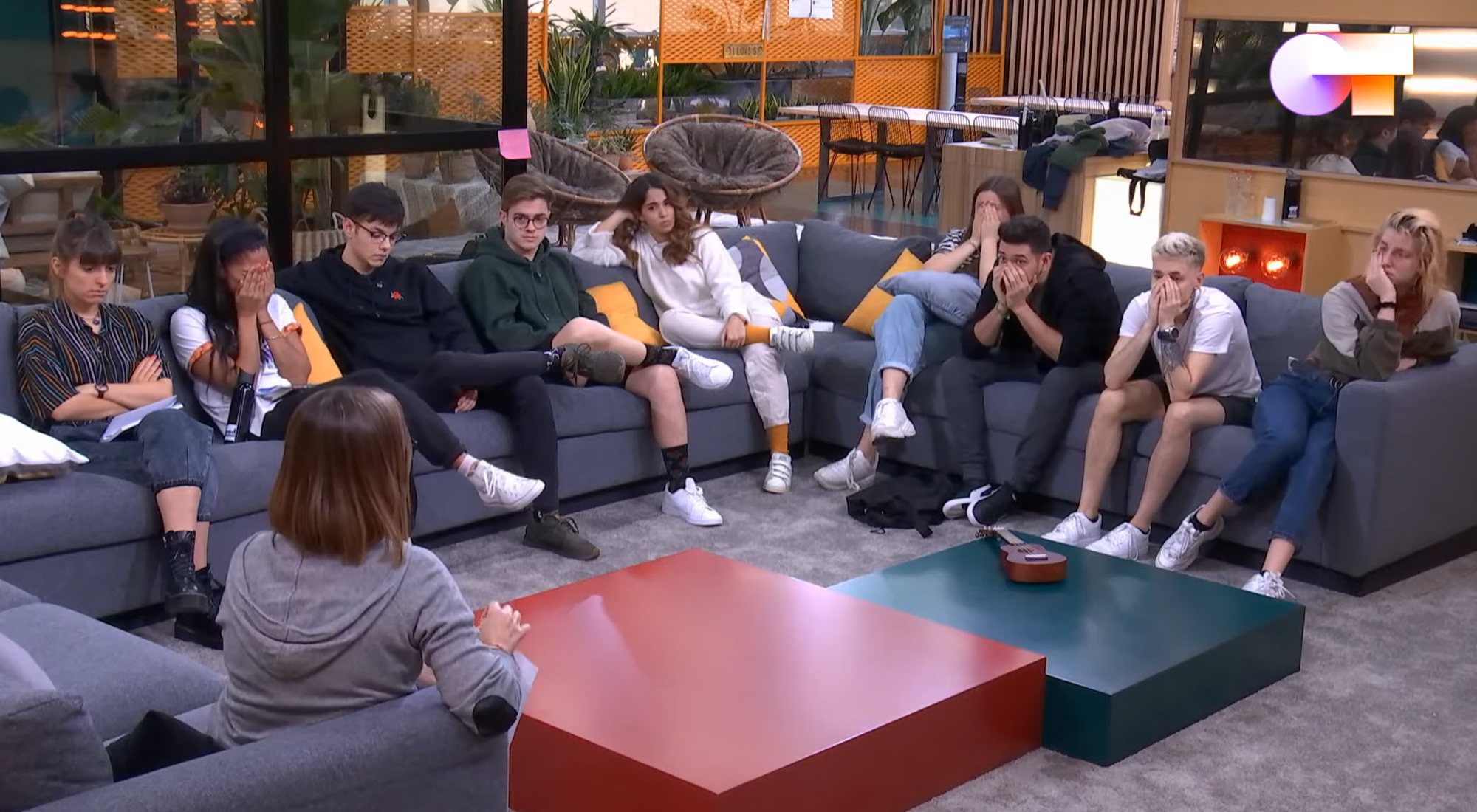 Los concursantes de &#39;OT 2020&#39;, desolados al conocer el cierre de la Academia