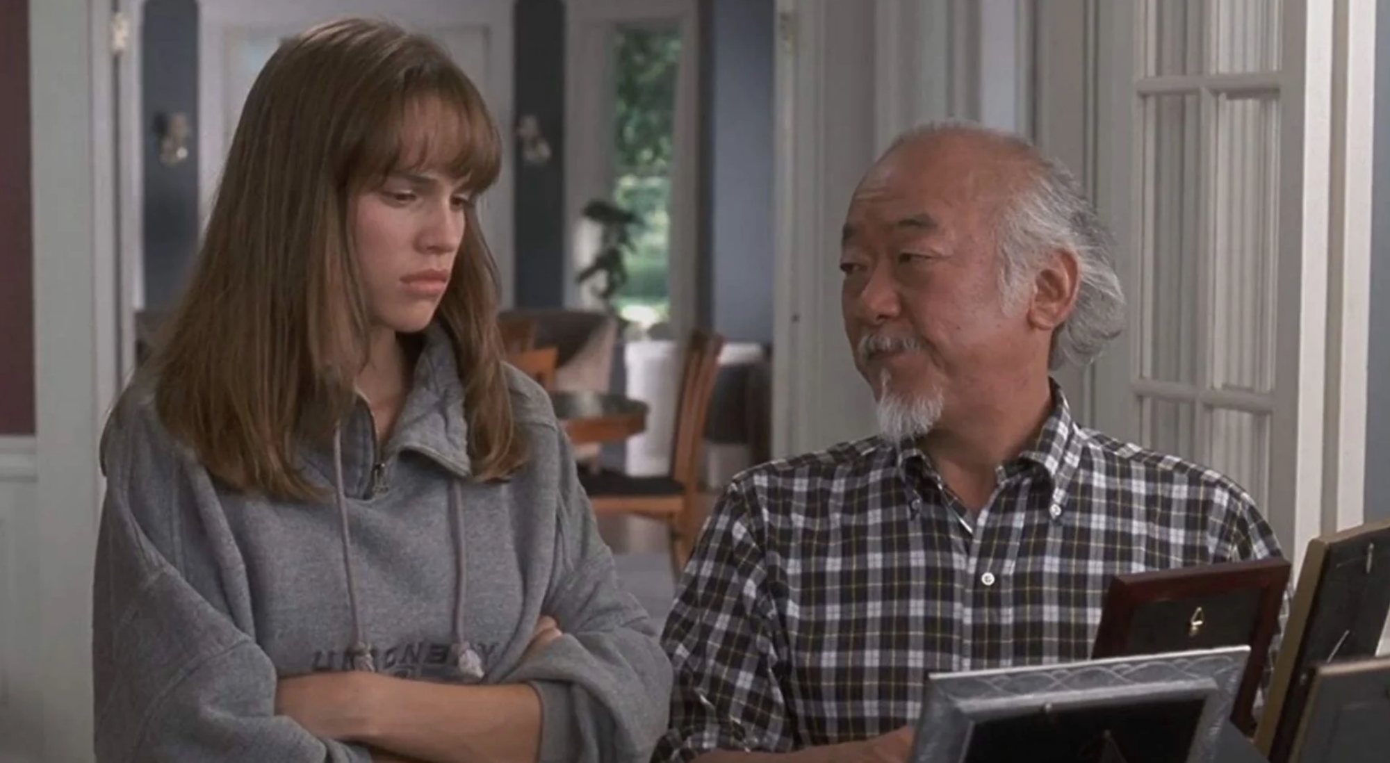 Hilary Swank y Pat Morita en "El nuevo Karate Kid"