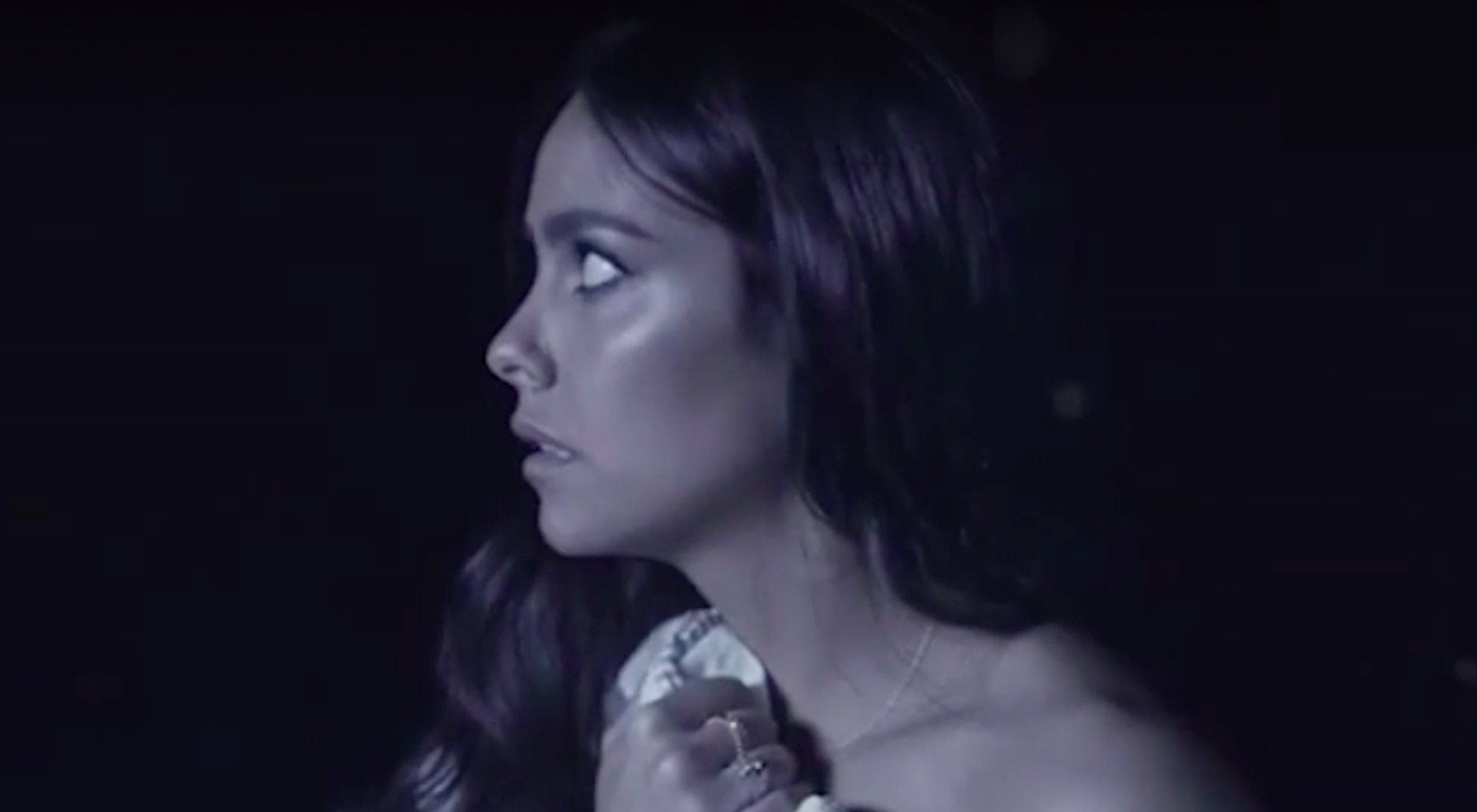 Cristina Pedroche en un clip promocional de las Campanadas