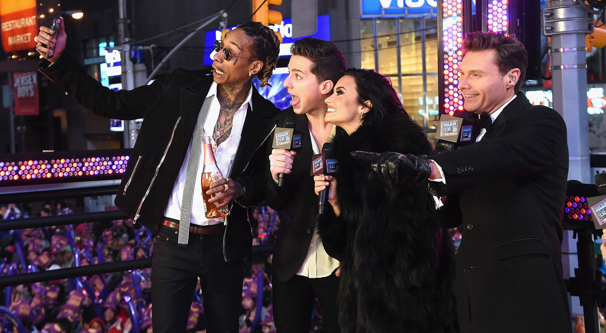 Algunos de los artistas invitados al especial de Fin de Año de Dick Clark