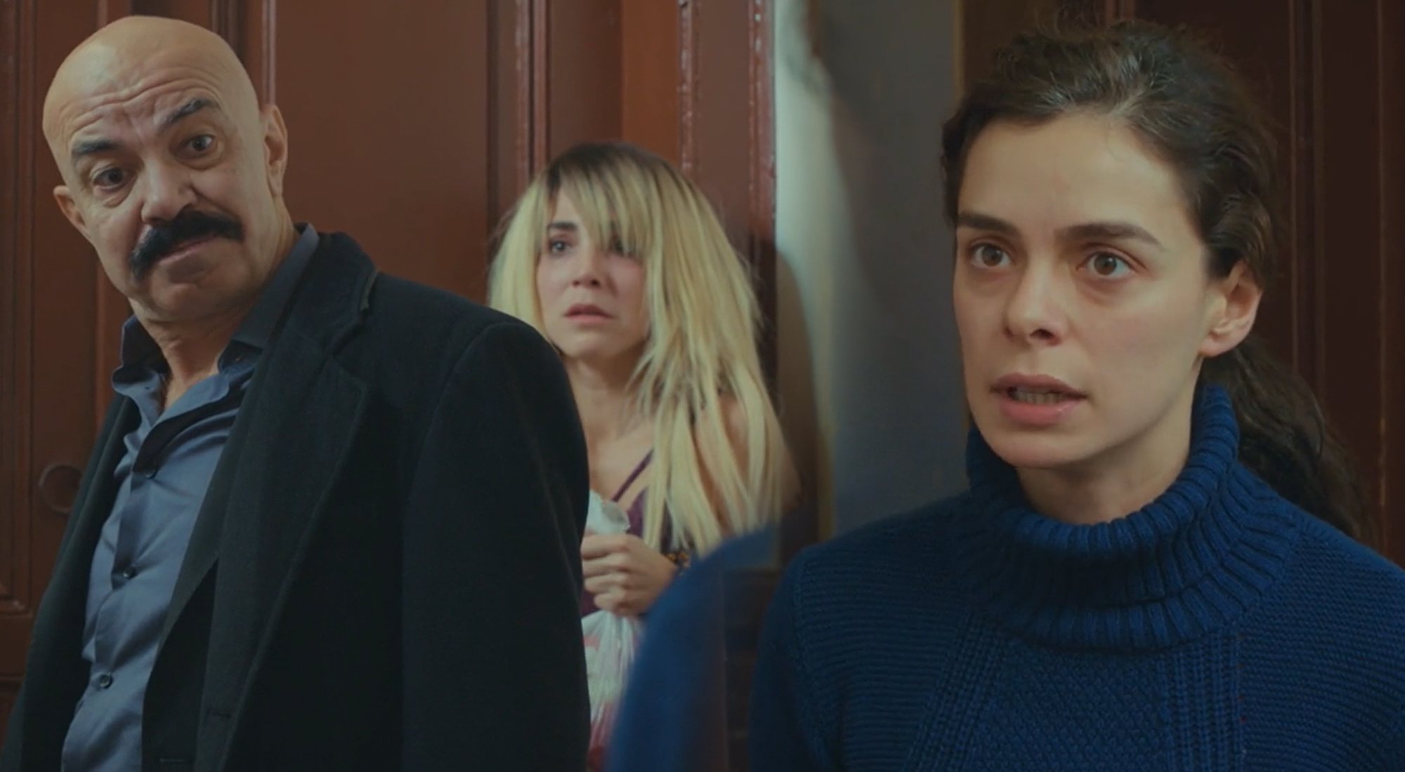 Bahar defiende a Ceyda frente a Hikmet en &#39;Mujer&#39;