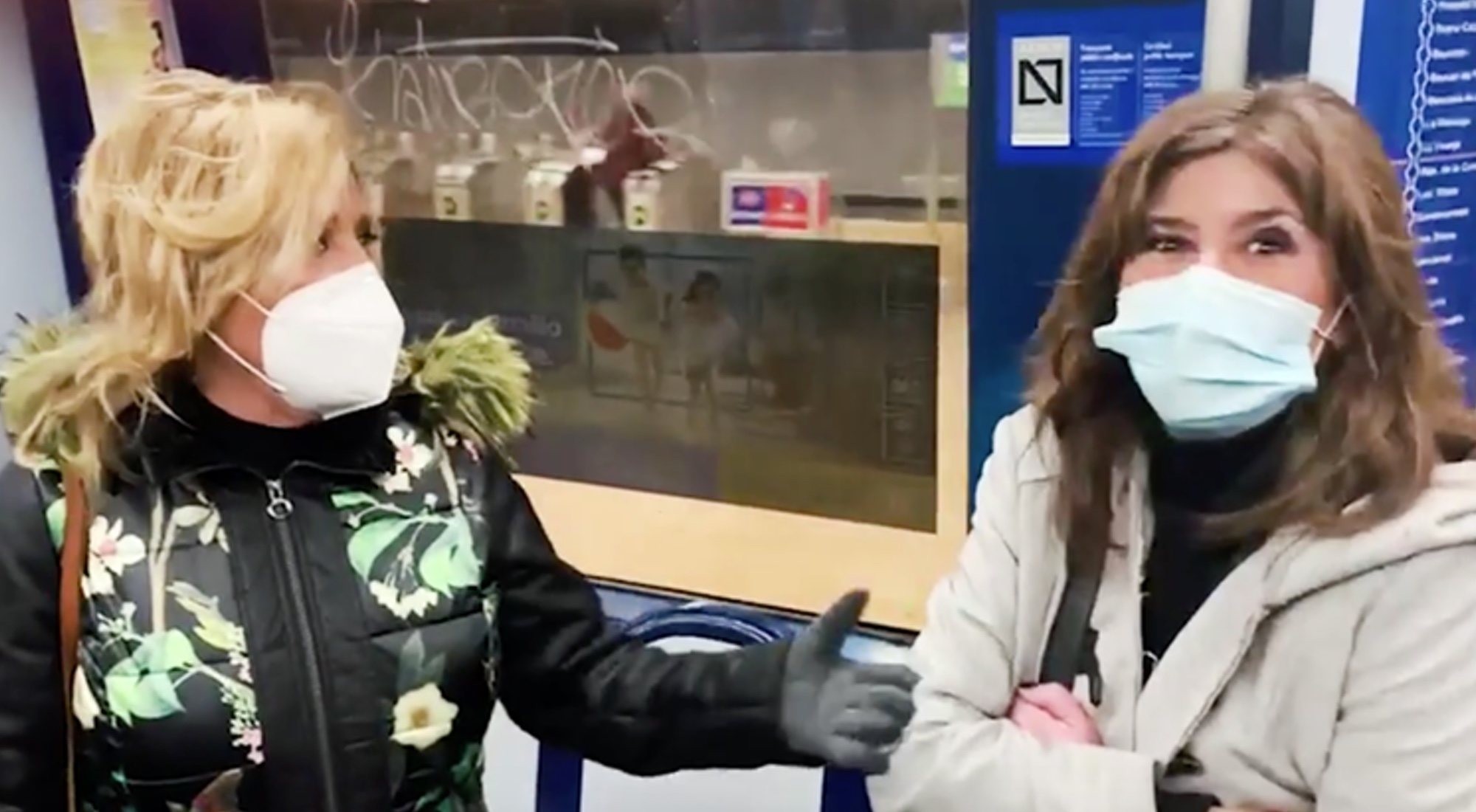 Lydia Lozano y Gema López regresan a casa en Metro