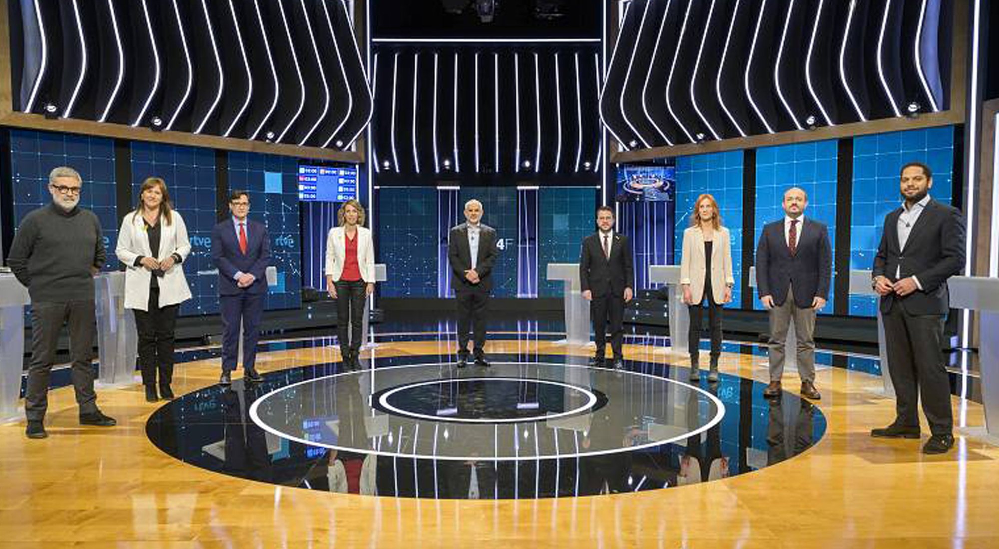 Primer &#39;Debat&#39; ante las elecciones al Parlament catalán