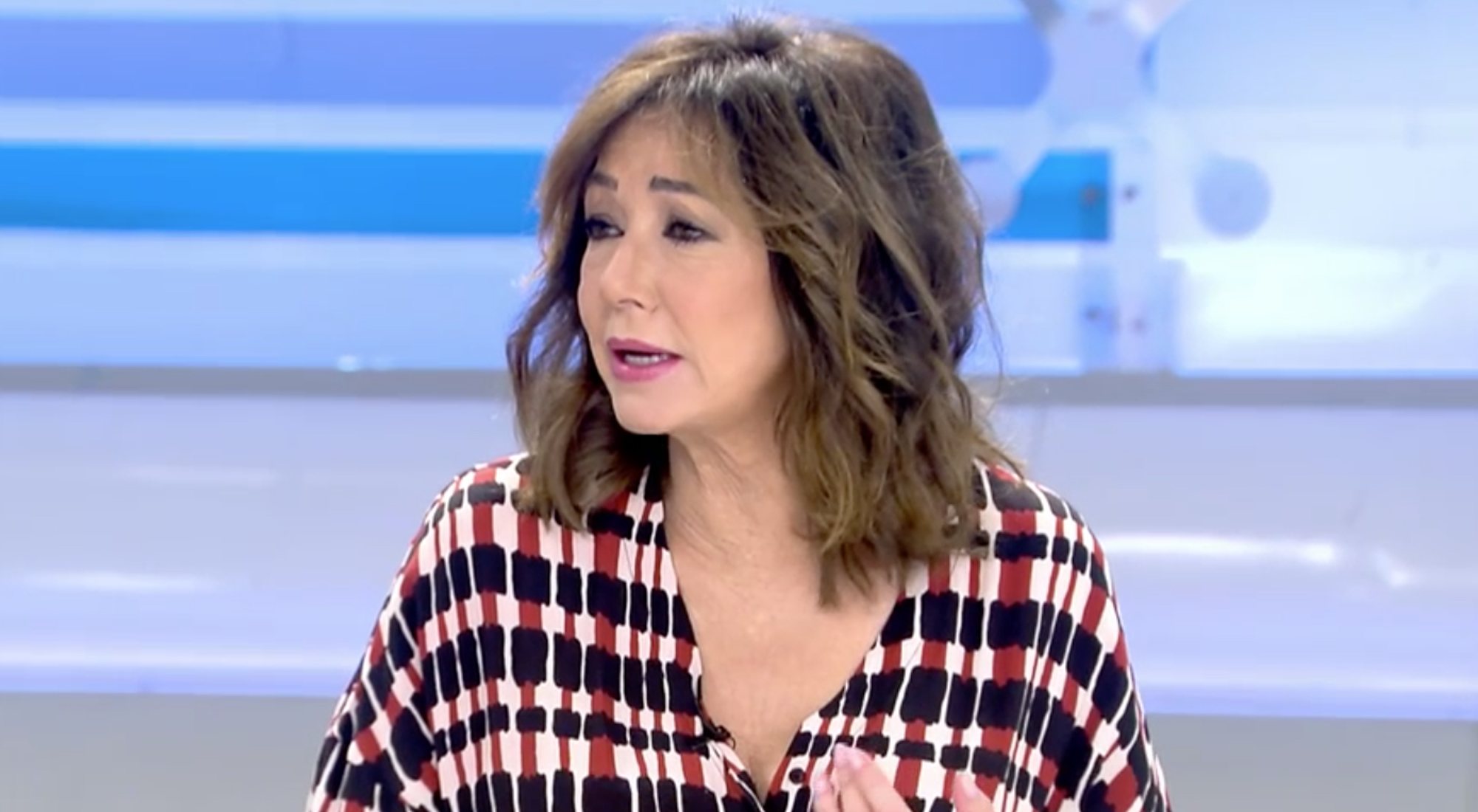 Ana Rosa Quintana carga contra Fernando Simón