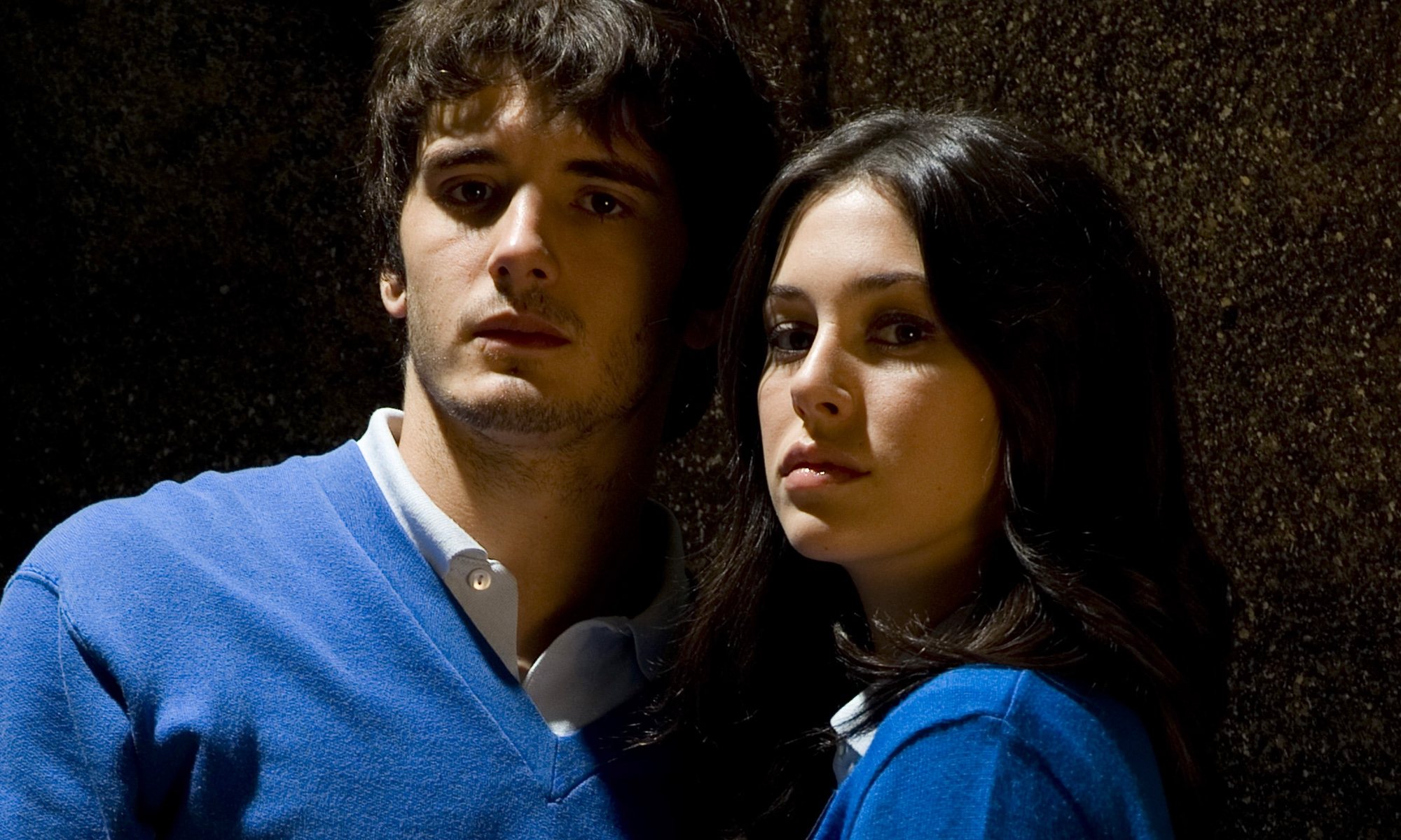 Yon González y Blanca Suárez, como Iván y Julia en 'El Internado: Laguna Negra'