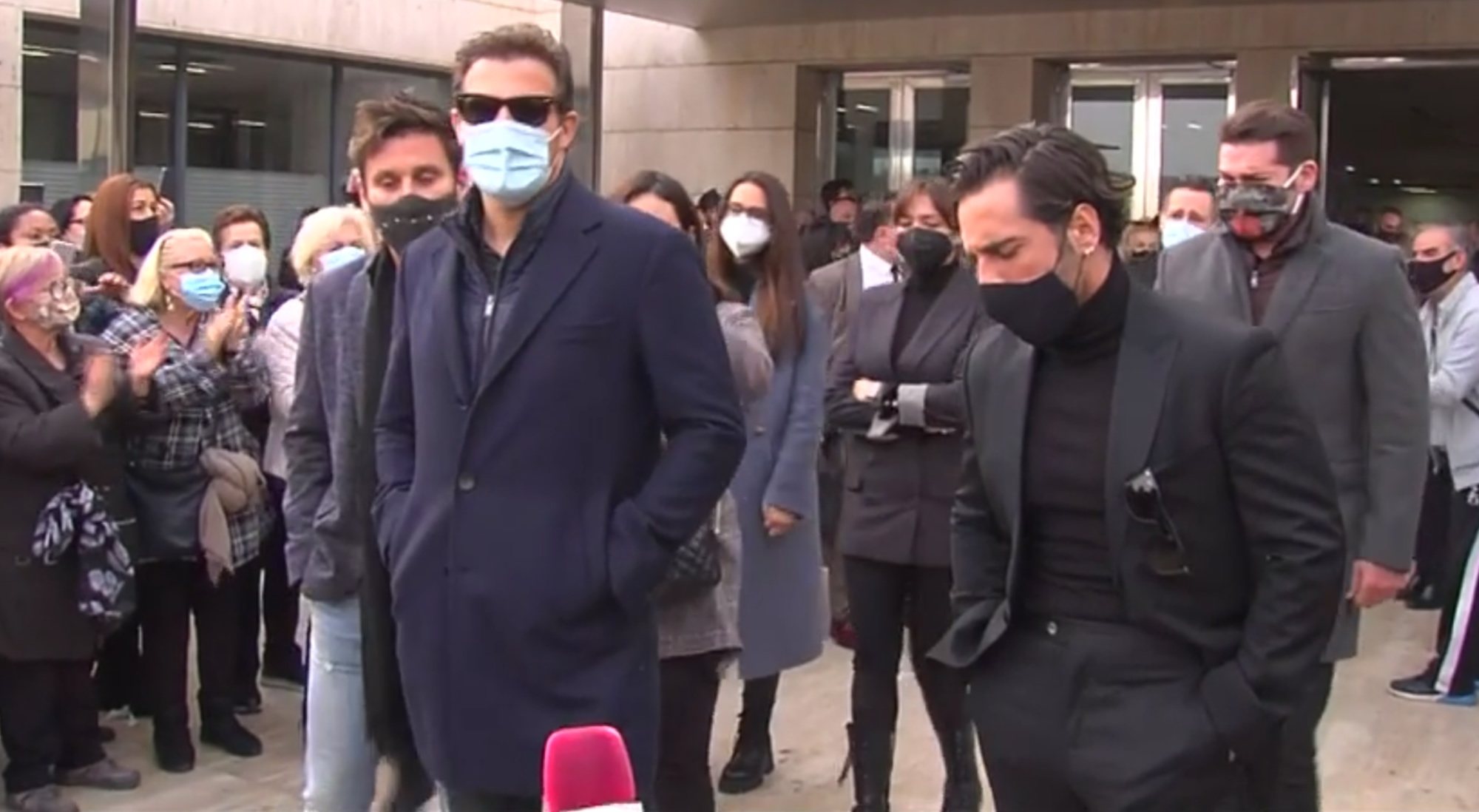 Joan Casademunt atiende a los medios