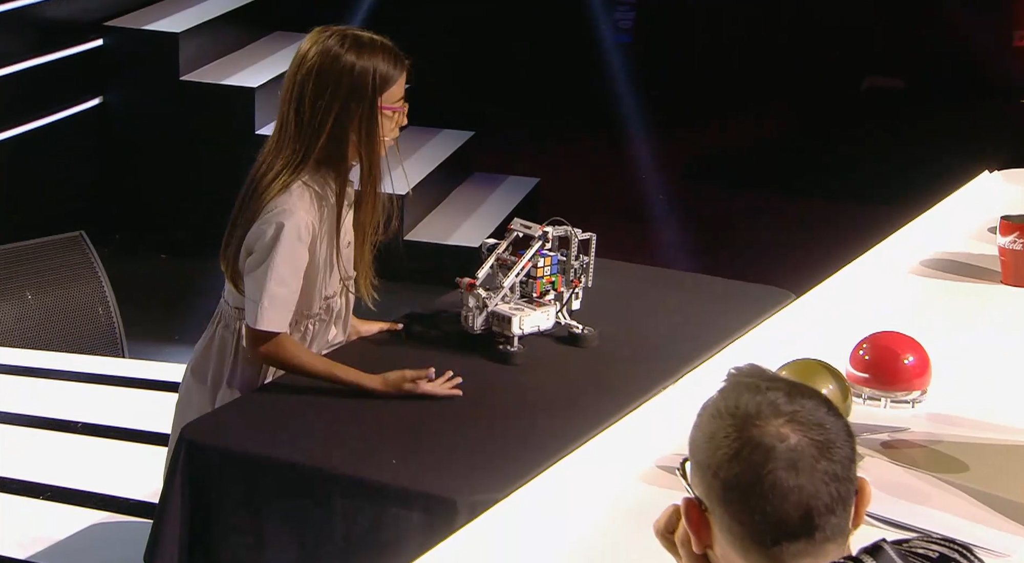 Valeria, durante su intervención en 'Got Talent'