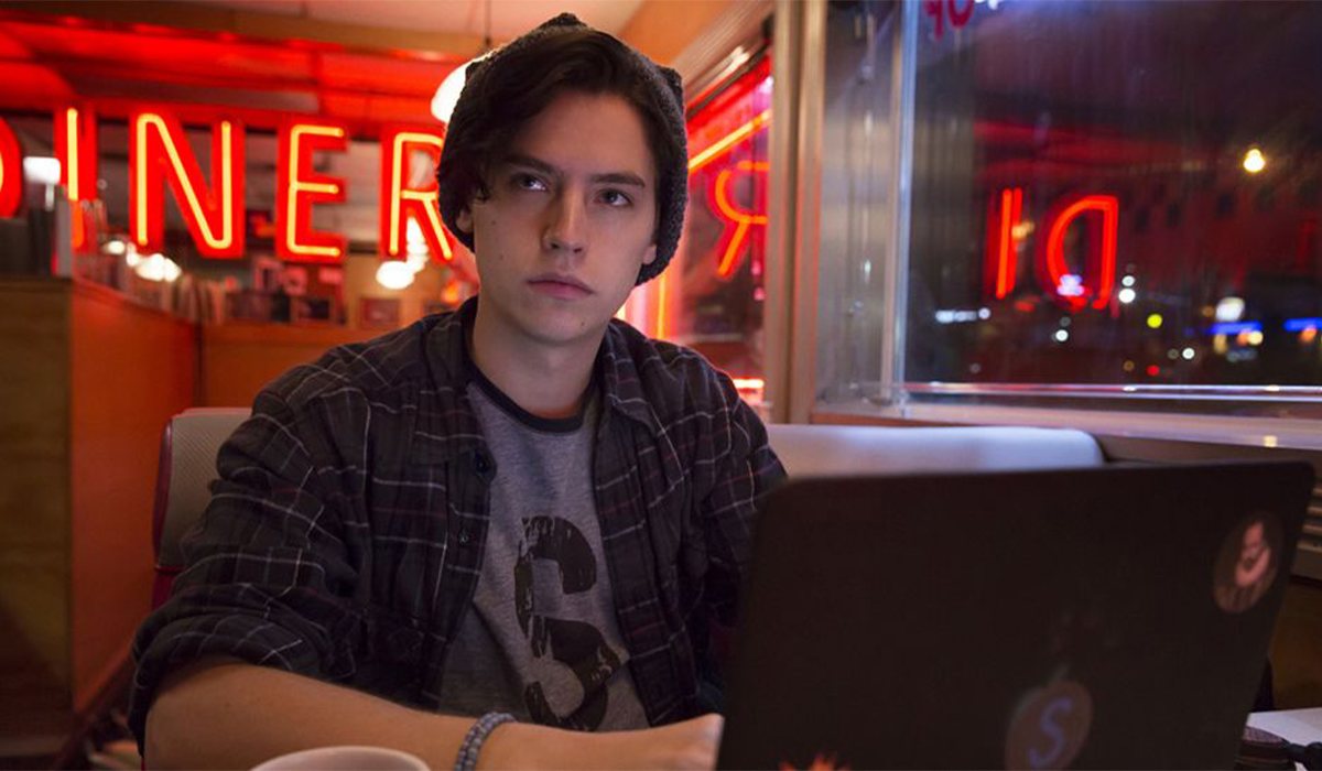 Cole Sprouse como Jughead en 'Riverdale'