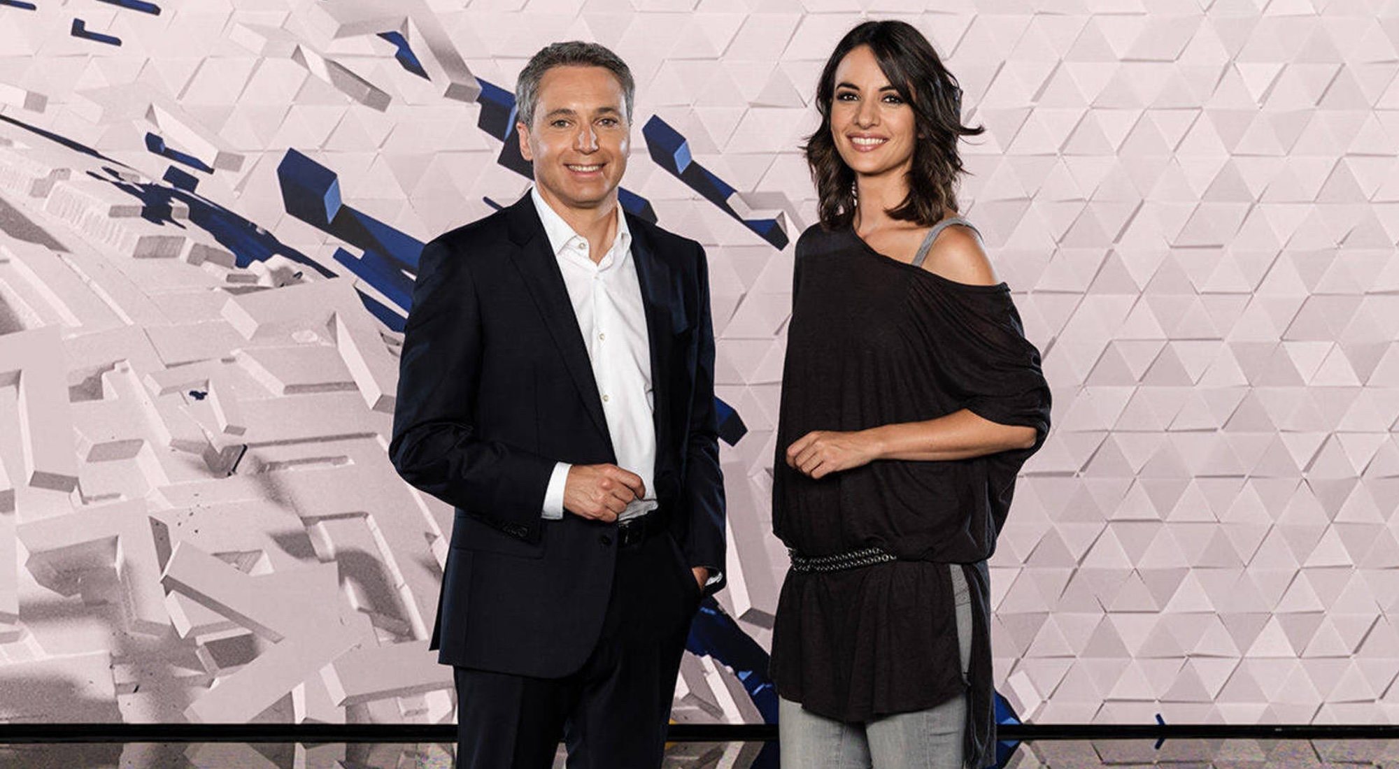 Vicente Vallés y Esther Vaquero en 'Antena 3 noticias 2'