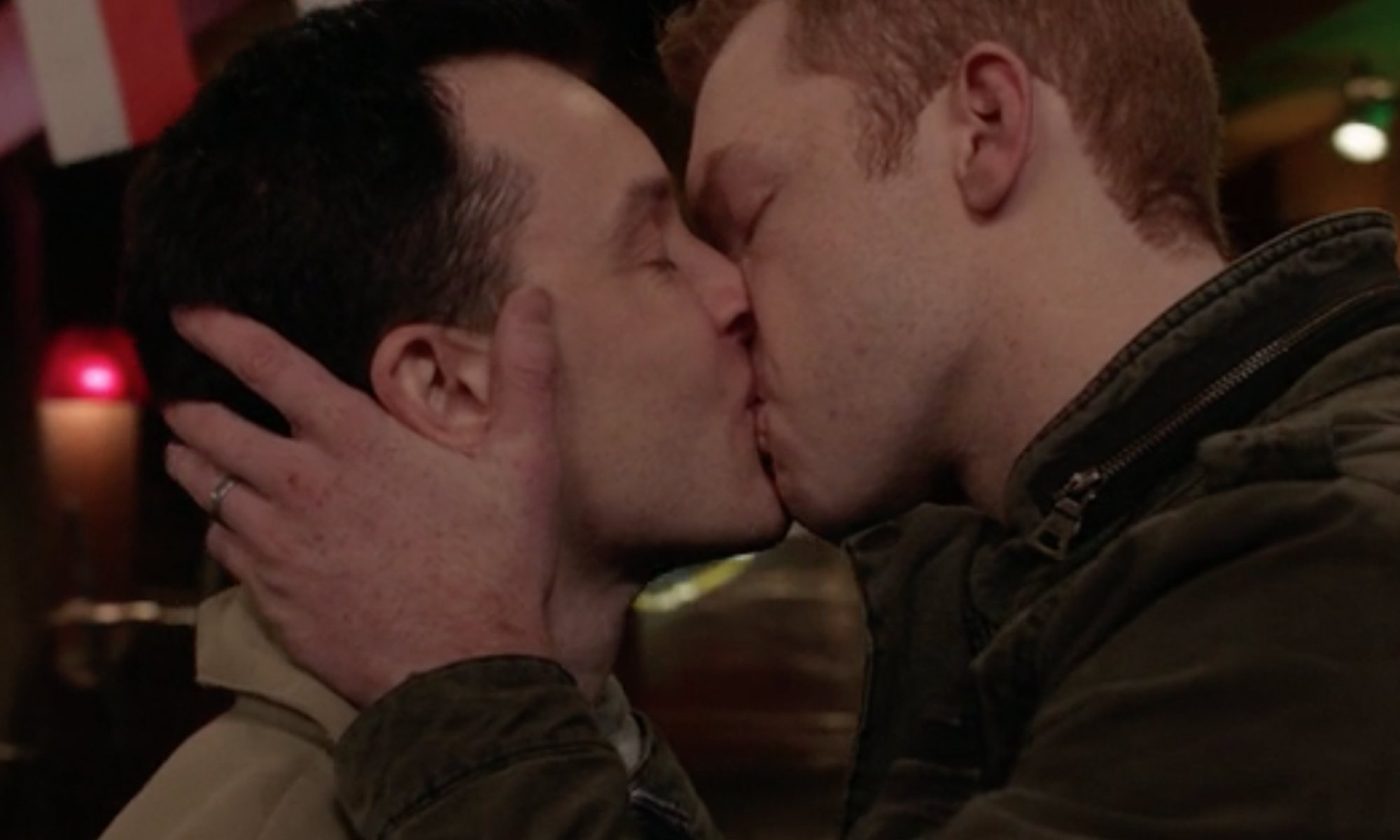 El beso entre Mickey e Ian, en 'Shameless'