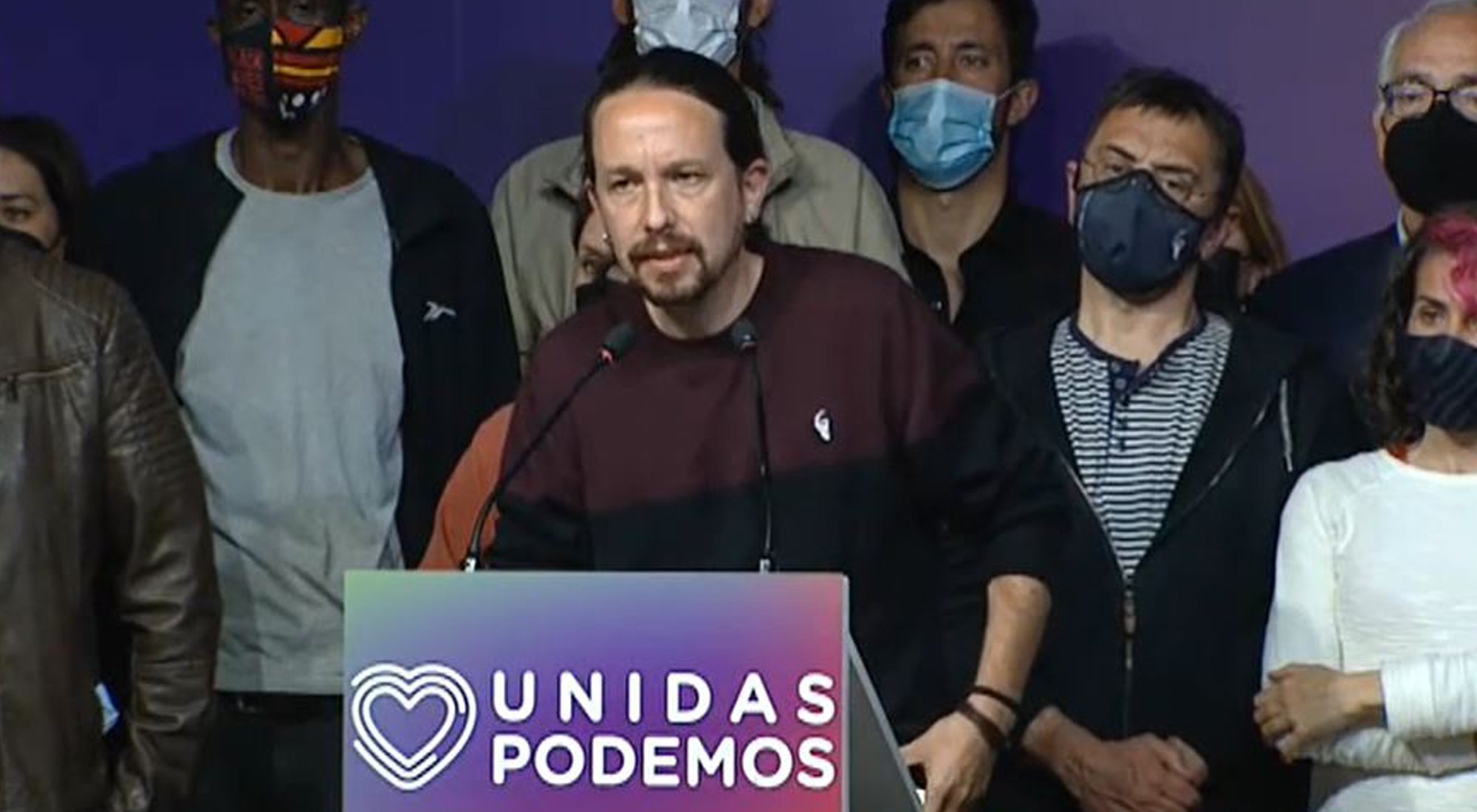 Pablo Iglesias dimite de sus cargos