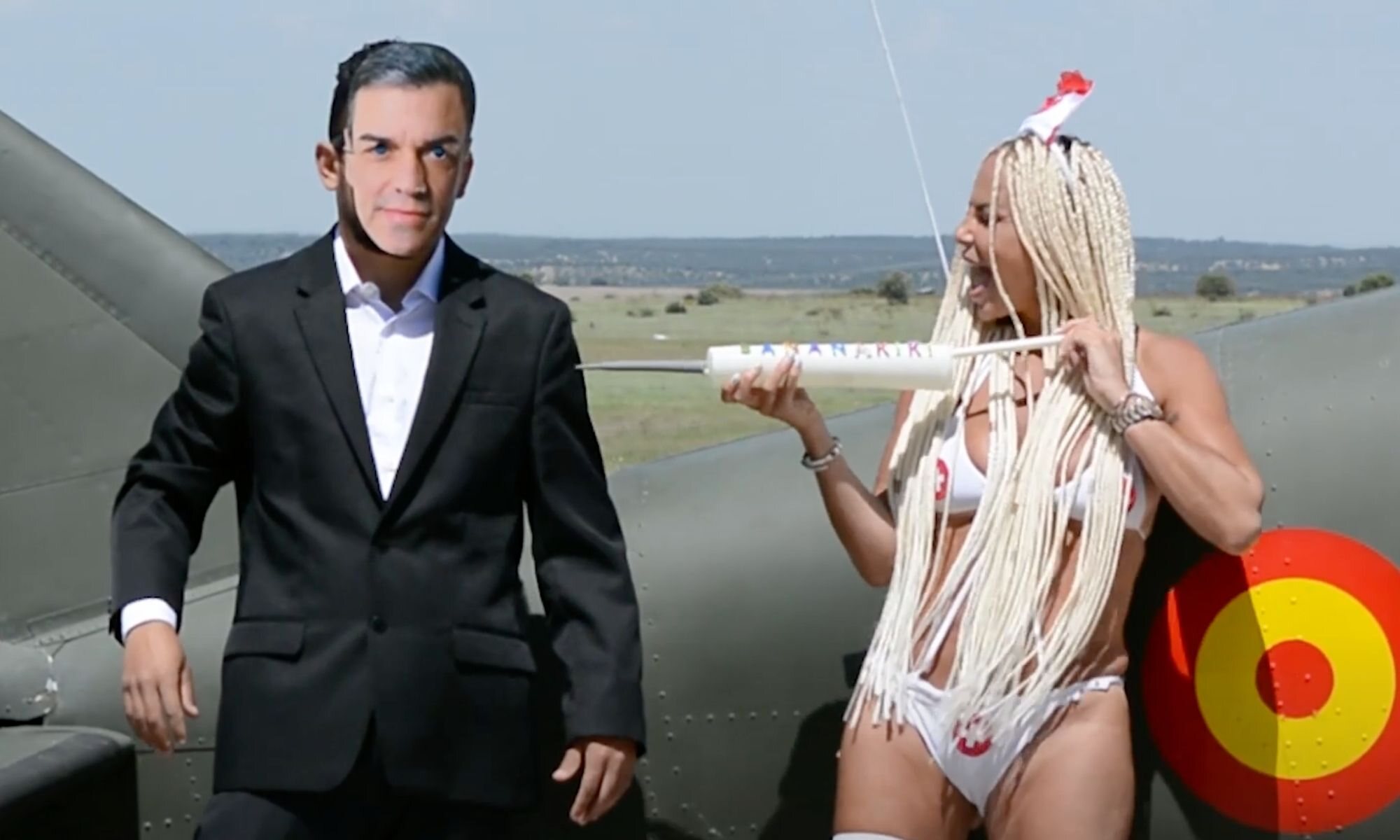 Leticia Sabater junto a Pedro Sánchez en "La Bananakiki"