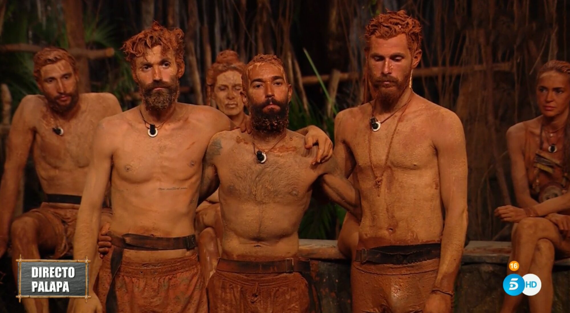 Alejandro Albalá, Omar Sánchez y Tom Brusse, antes de conocer la eliminación del canario en 'Supervivientes'