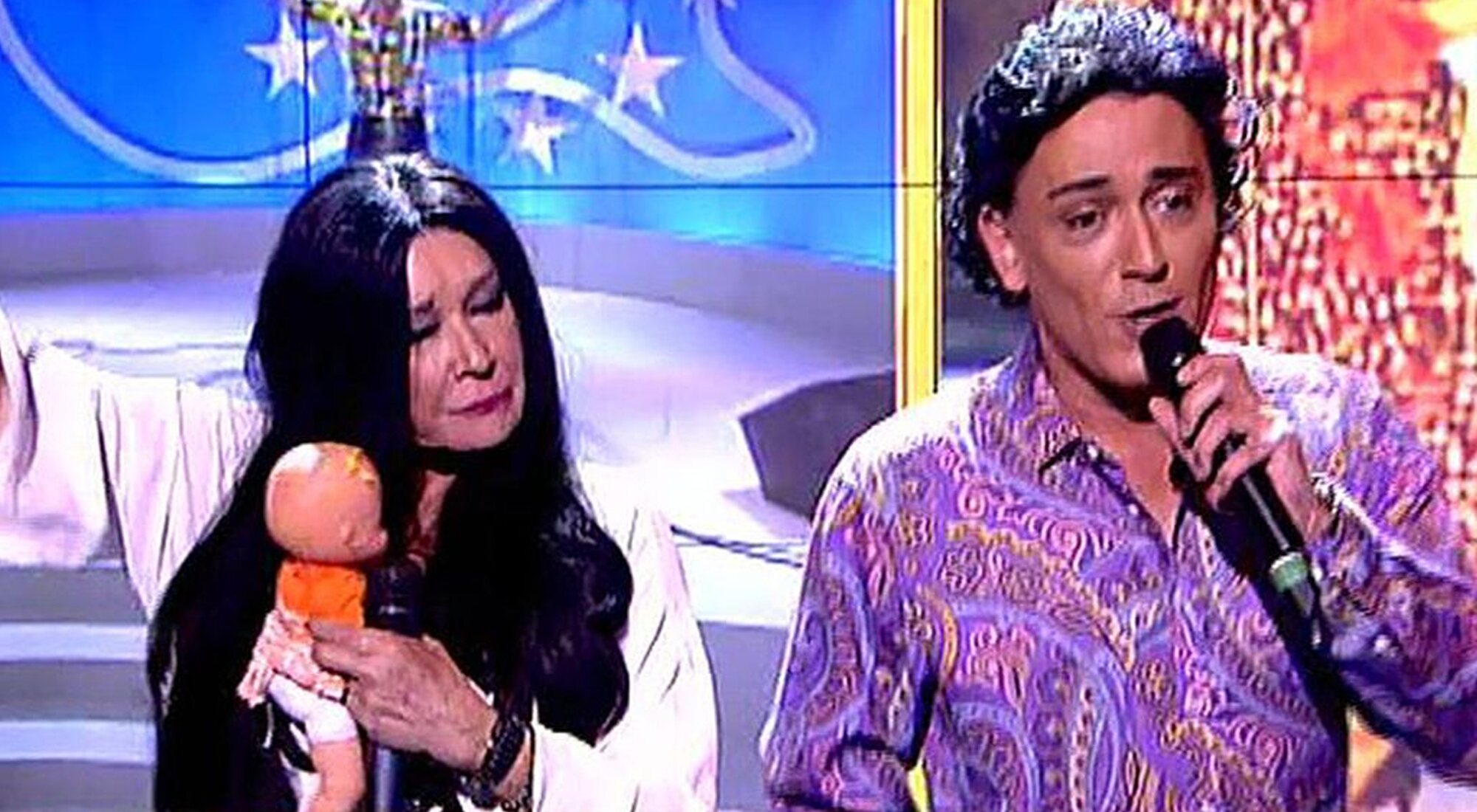Mila Ximénez y Kiko Hernández, disfrazados de Isabel y Agustín Pantoja en 'Sálvame'