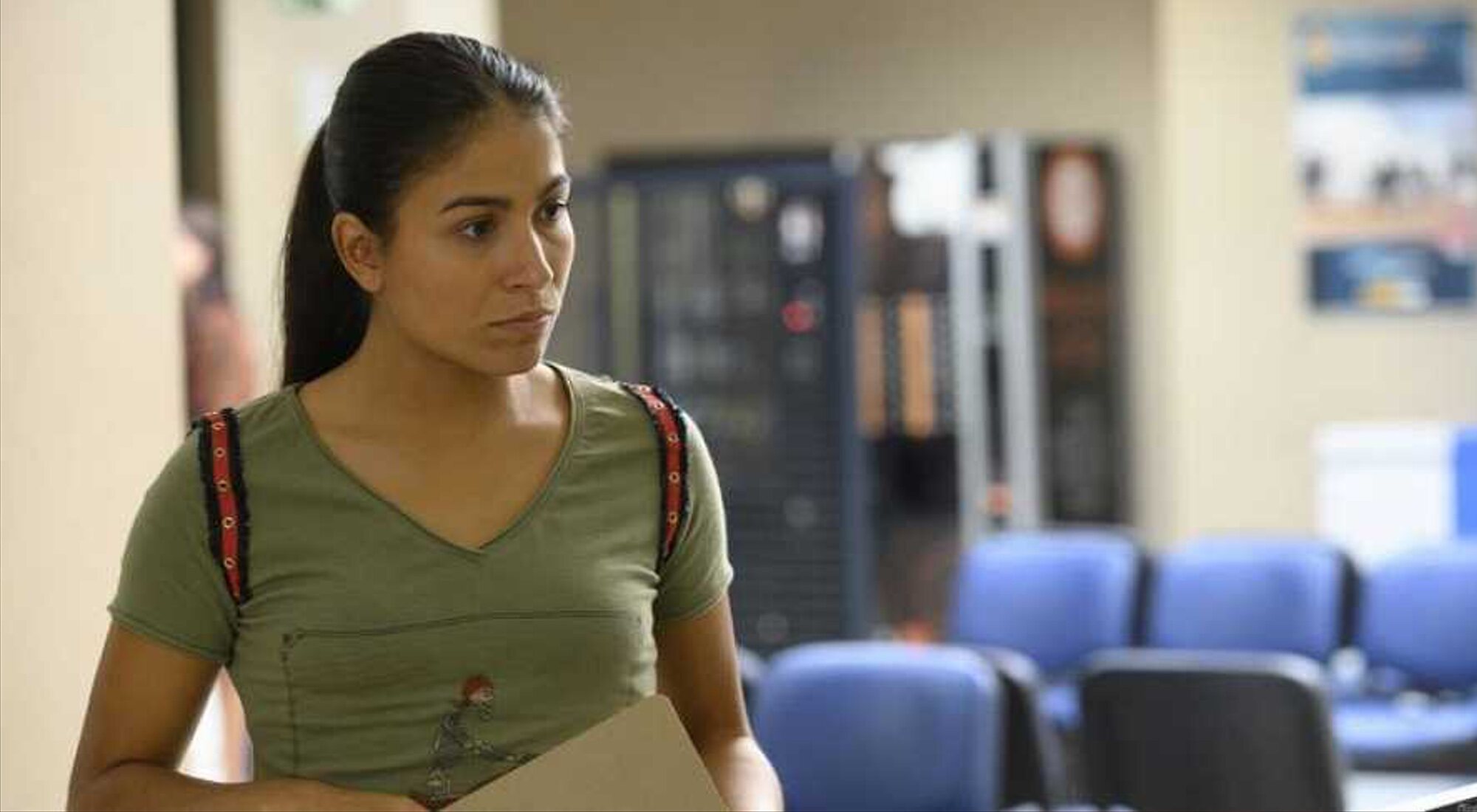 Silvia Sanabria como Nacha en 'Servir y proteger'