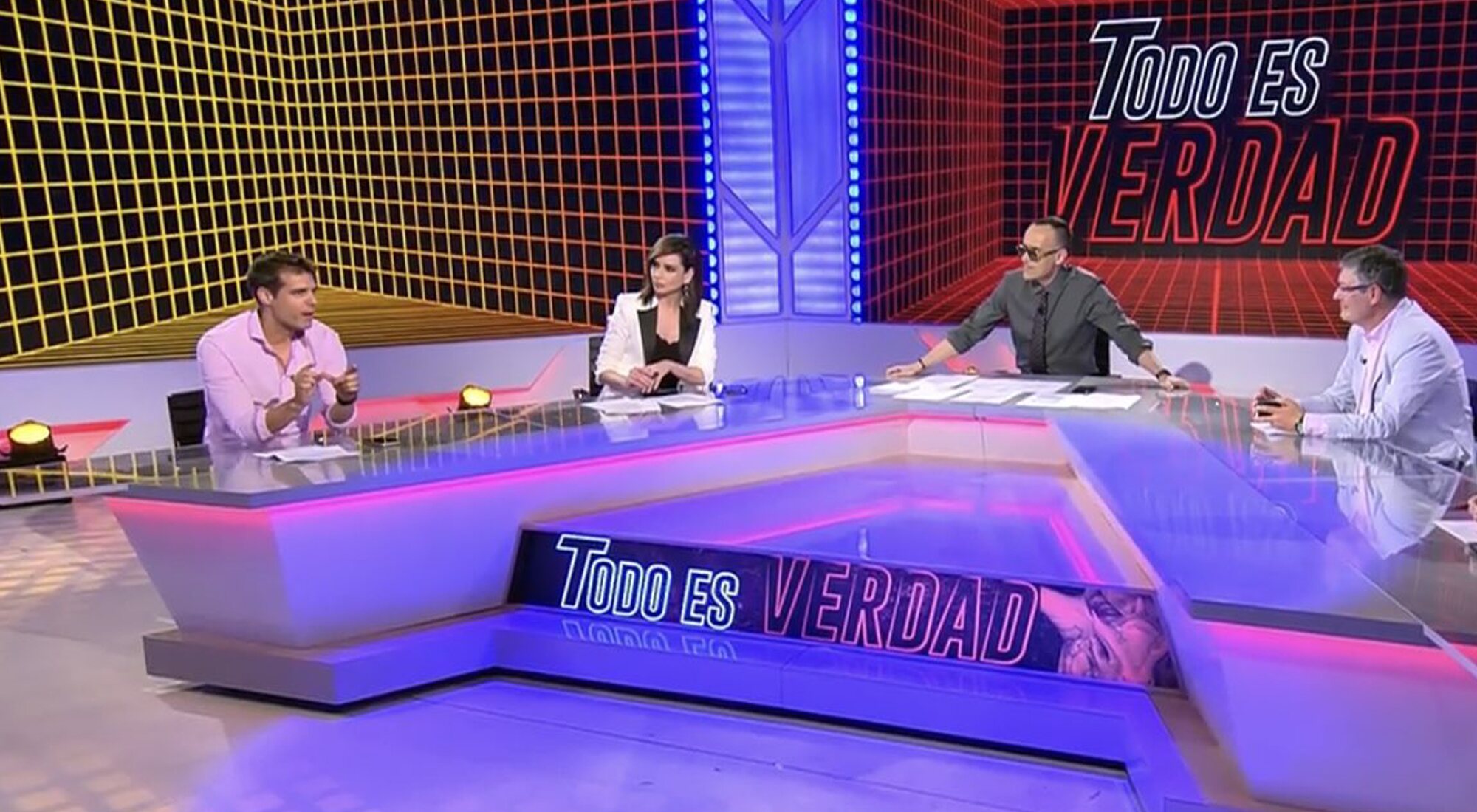 &#39;Todo es verdad&#39; logra grandes datos en su estreno