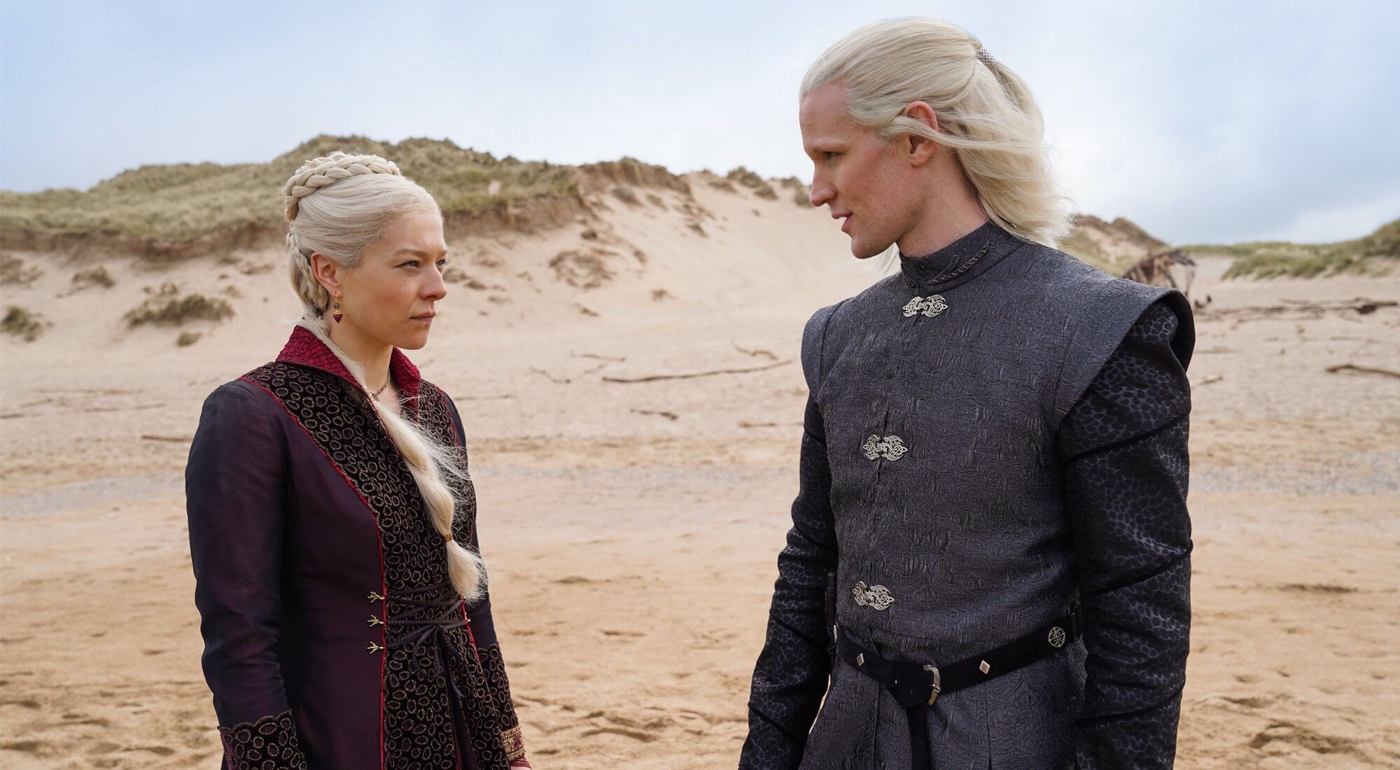 Emma D'Arcy y Matt Smith como Rhaenyra y Daemon Targaryen en 'La casa del dragón'