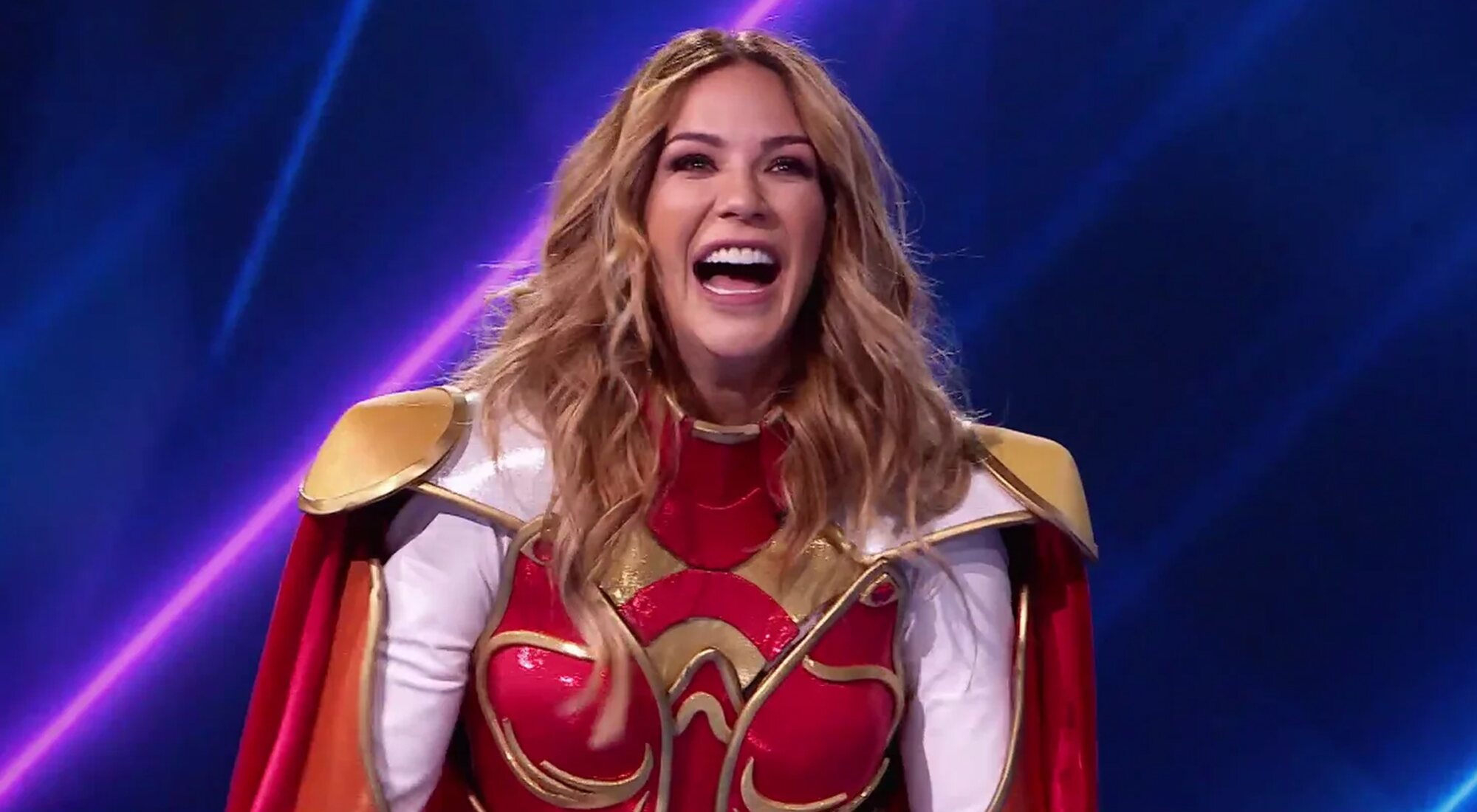 Tamara Gorro se descubre bajo la máscara de Dama Centella en la final de 'Mask Singer 2'