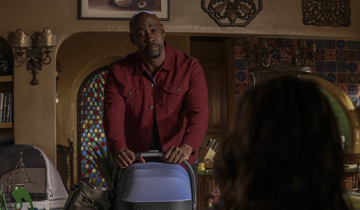 Amenadiel (D.B. Woodside) en 'Lucifer'