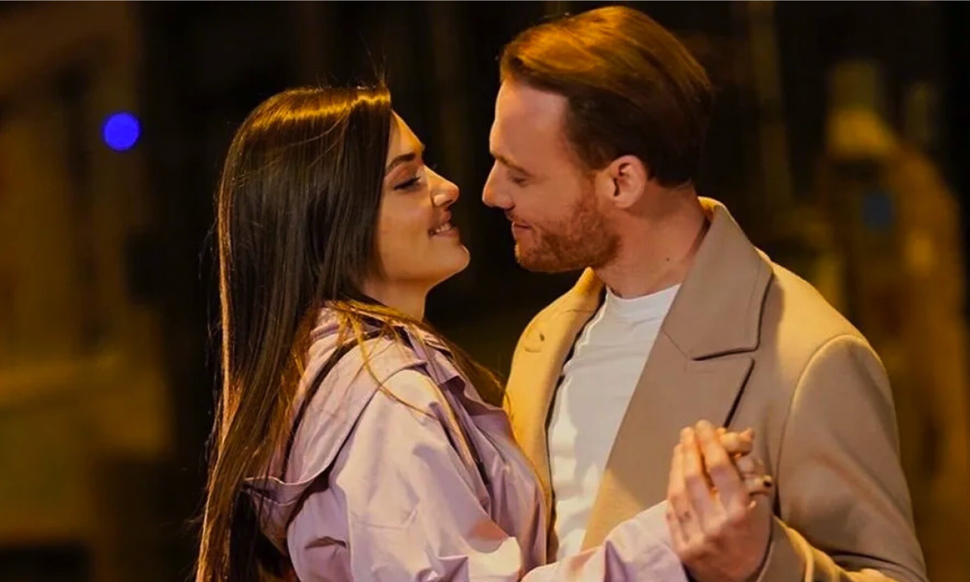 &#39;Love is in the air&#39;