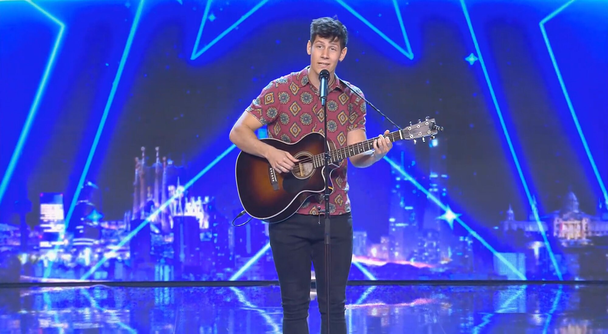 Álvaro Halley durante su actuación en la primera gala de 'Got Talent'