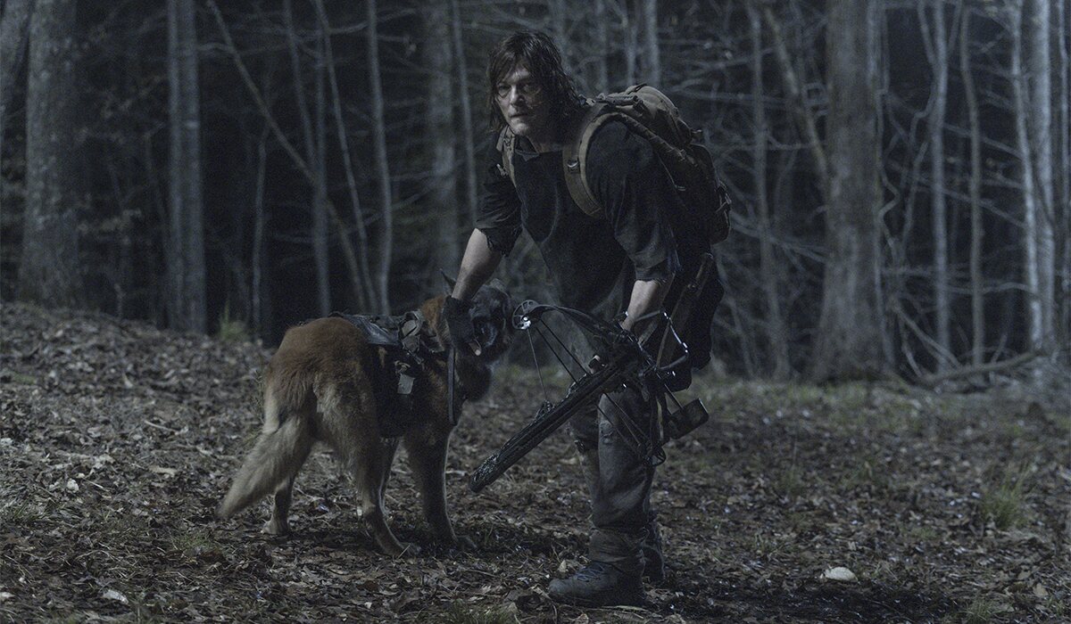 Daryl y Dog en el 11x04 de 'The Walking Dead'
