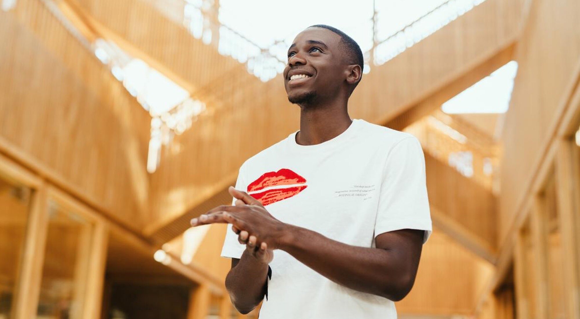 Jérémie Makiese, representante de Bélgica en Eurovisión 2022